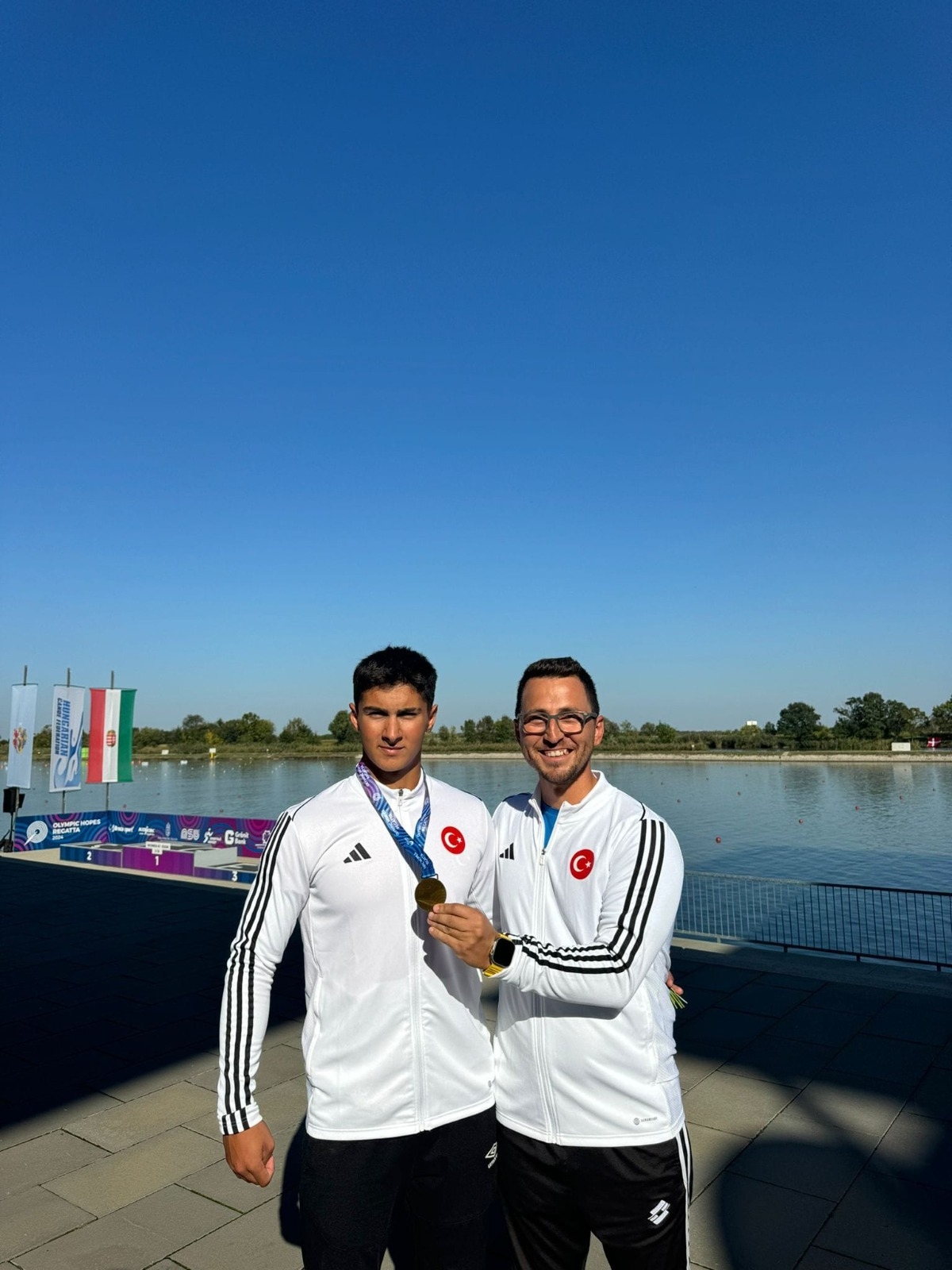 Muğlalı sporcu kanoda Macaristan'da zirvede