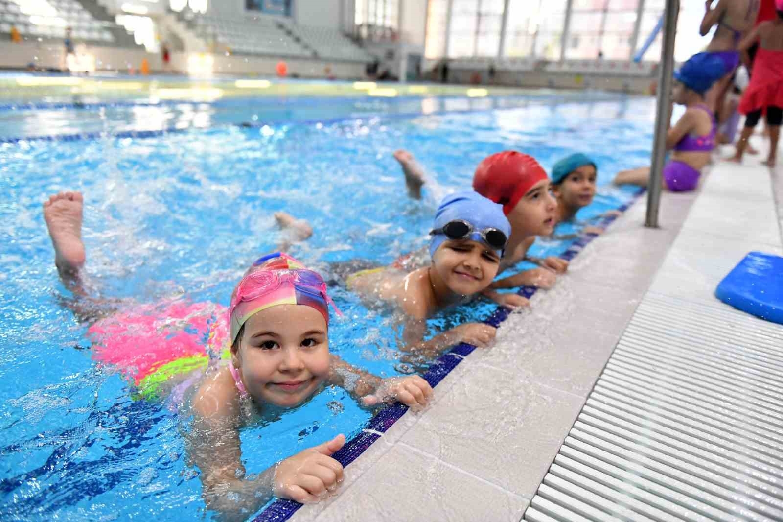 Muratpaşa'da sonbahar dönemi spor okulları başlıyor