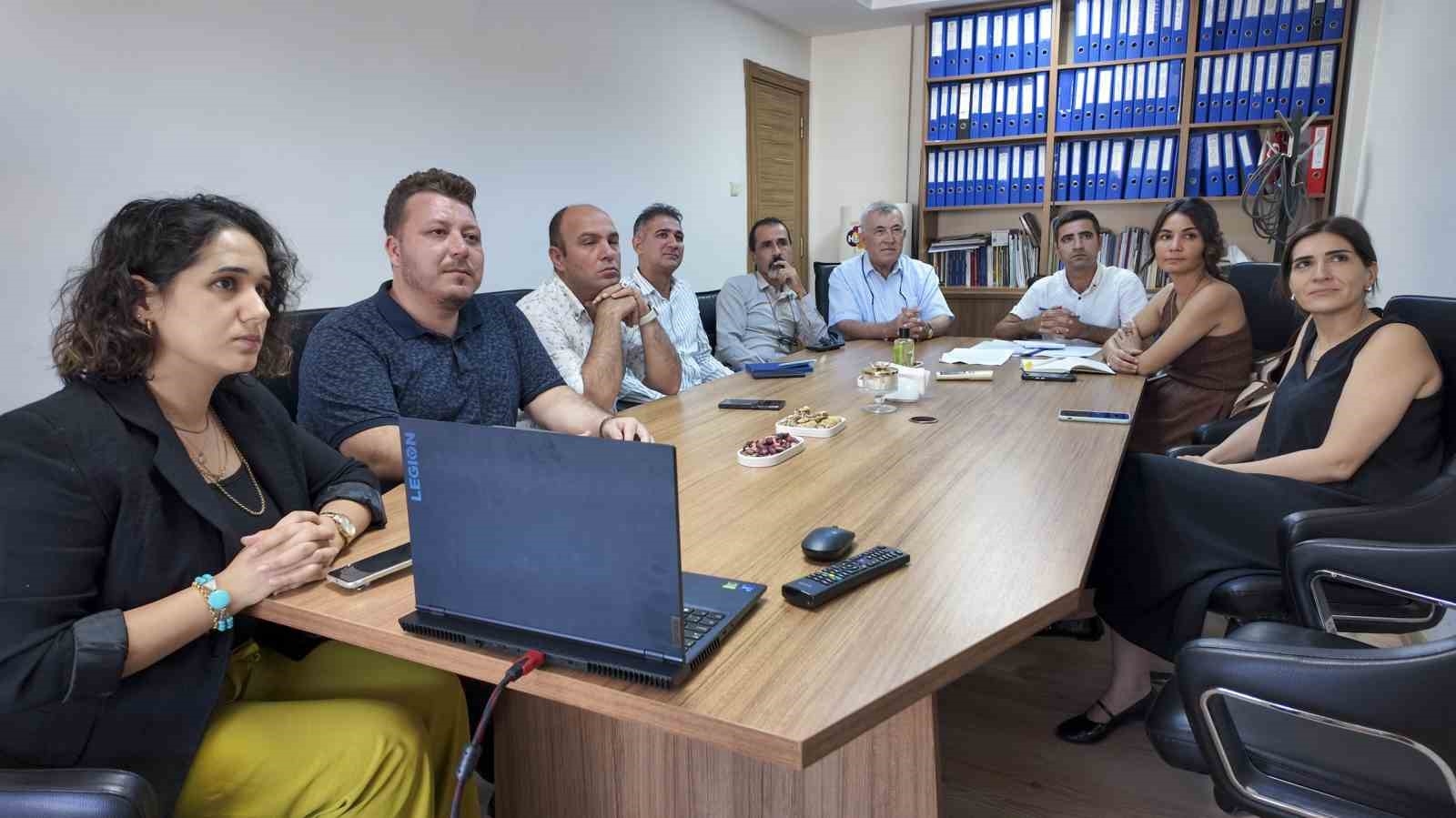 'Plastiksiz Mersin Sahilleri İçin Birleşiyoruz' projesi AB'den hibe aldı