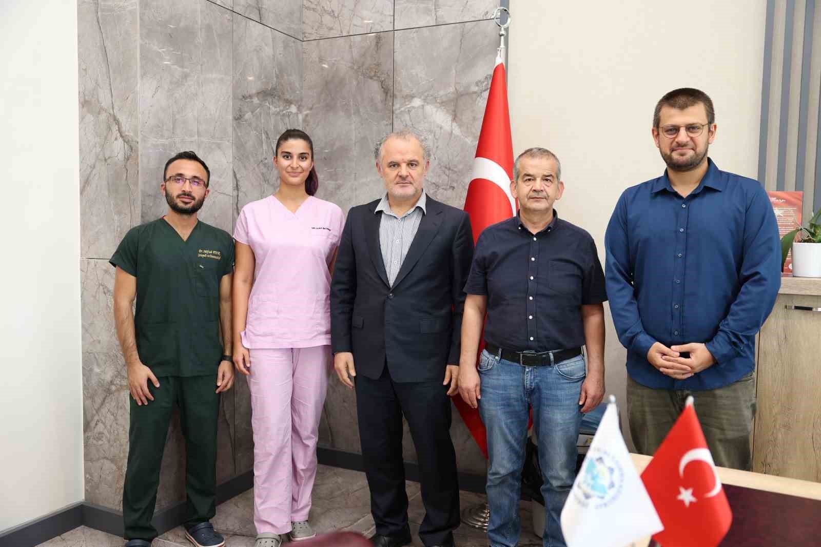 Rektör Yardımcısı Prof. Dr. Bayramoğlu'ndan tebrik