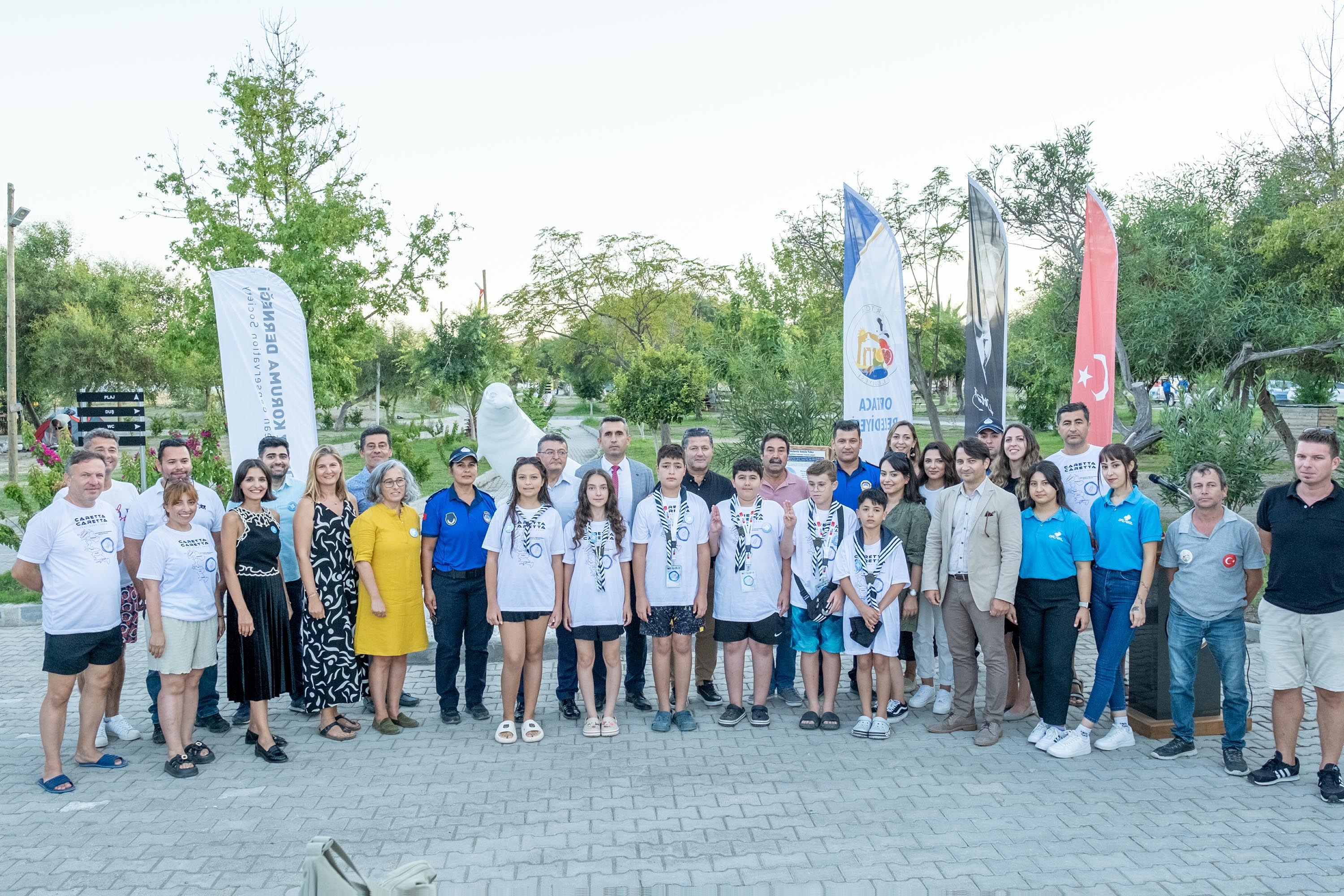 Sarıgerme'ye Akdeniz keşiş foku heykeli
