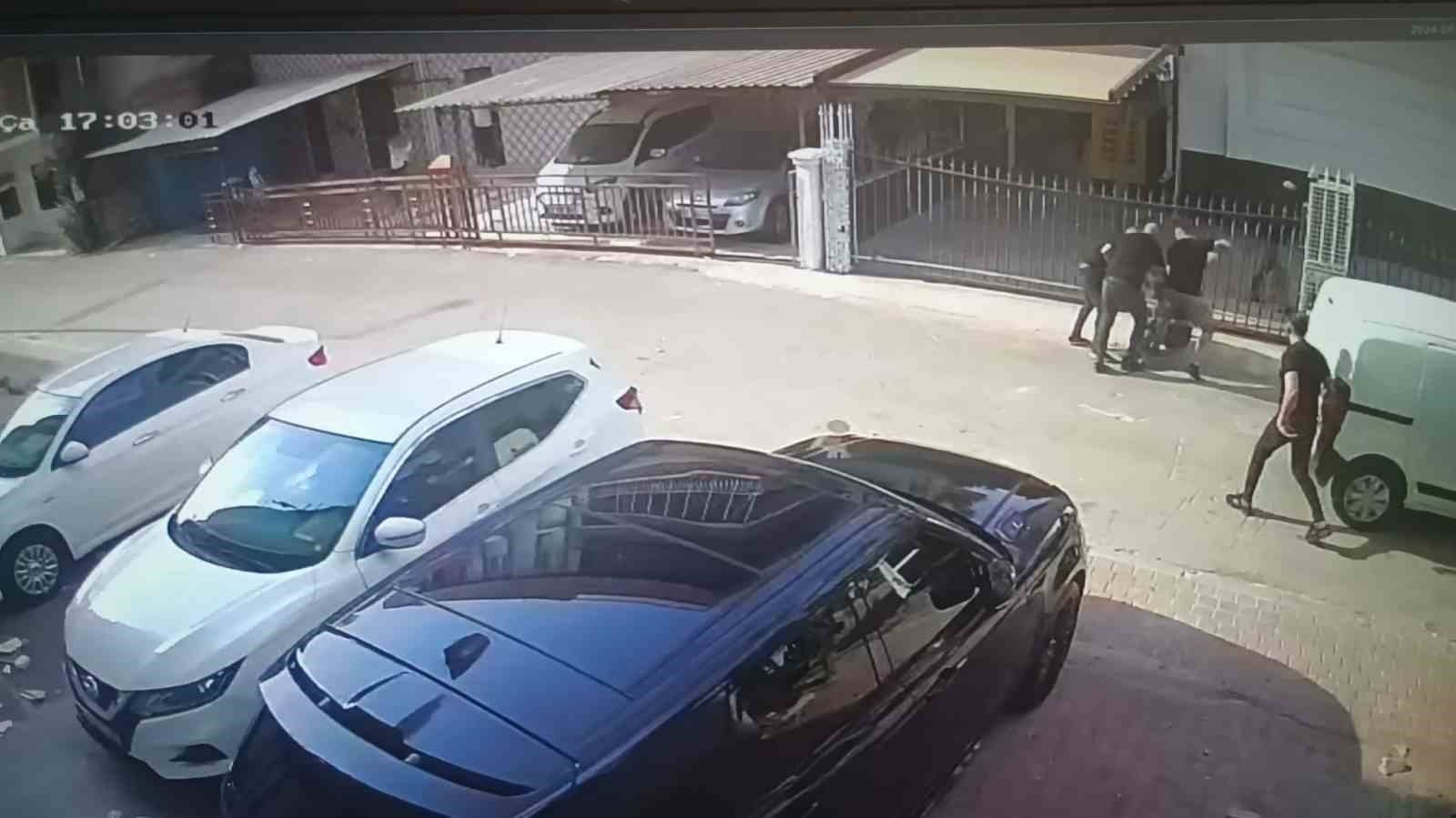 Silahlı saldırıda işletmede yaşananlar güvenlik kamerasında