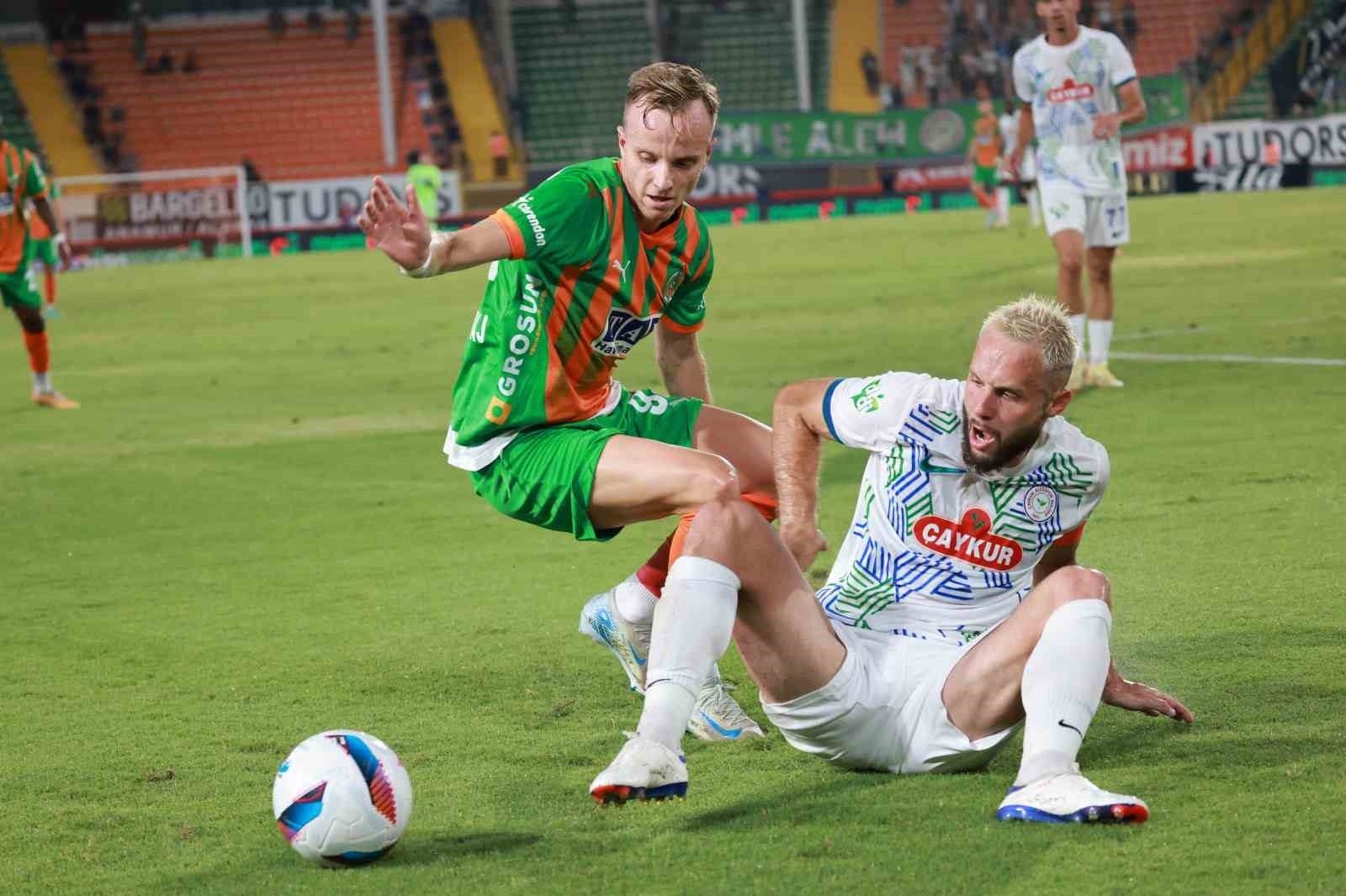 Trendyol Süper Lig: Corendon Alanyaspor: 1 - Çaykur Rizespor: 0