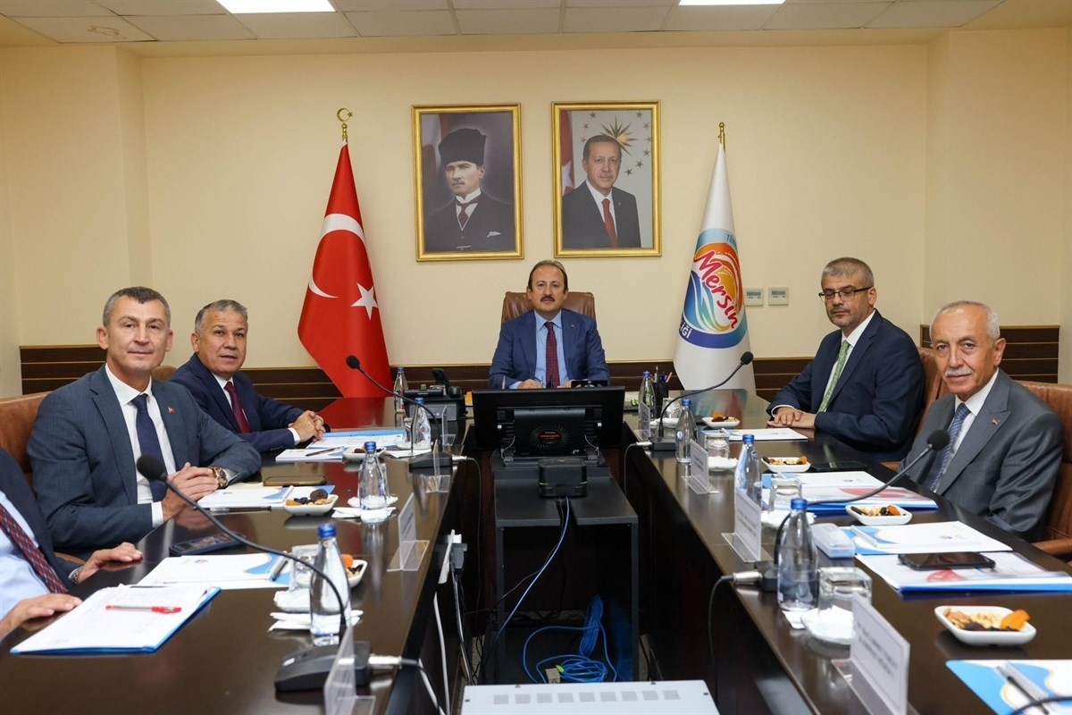 Vali Pehlivan: "Üniversitelerin güvenliği en öncelikli konularımız arasında"