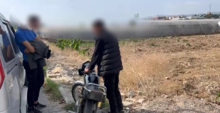 Alanya'da ehliyetsiz ve tescilsiz motosikletin sürücüsüne 33 bin lira ceza
