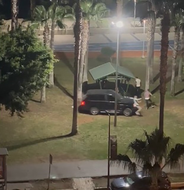 Aracını kalabalığın üzerine süren şahıs tutuklandı