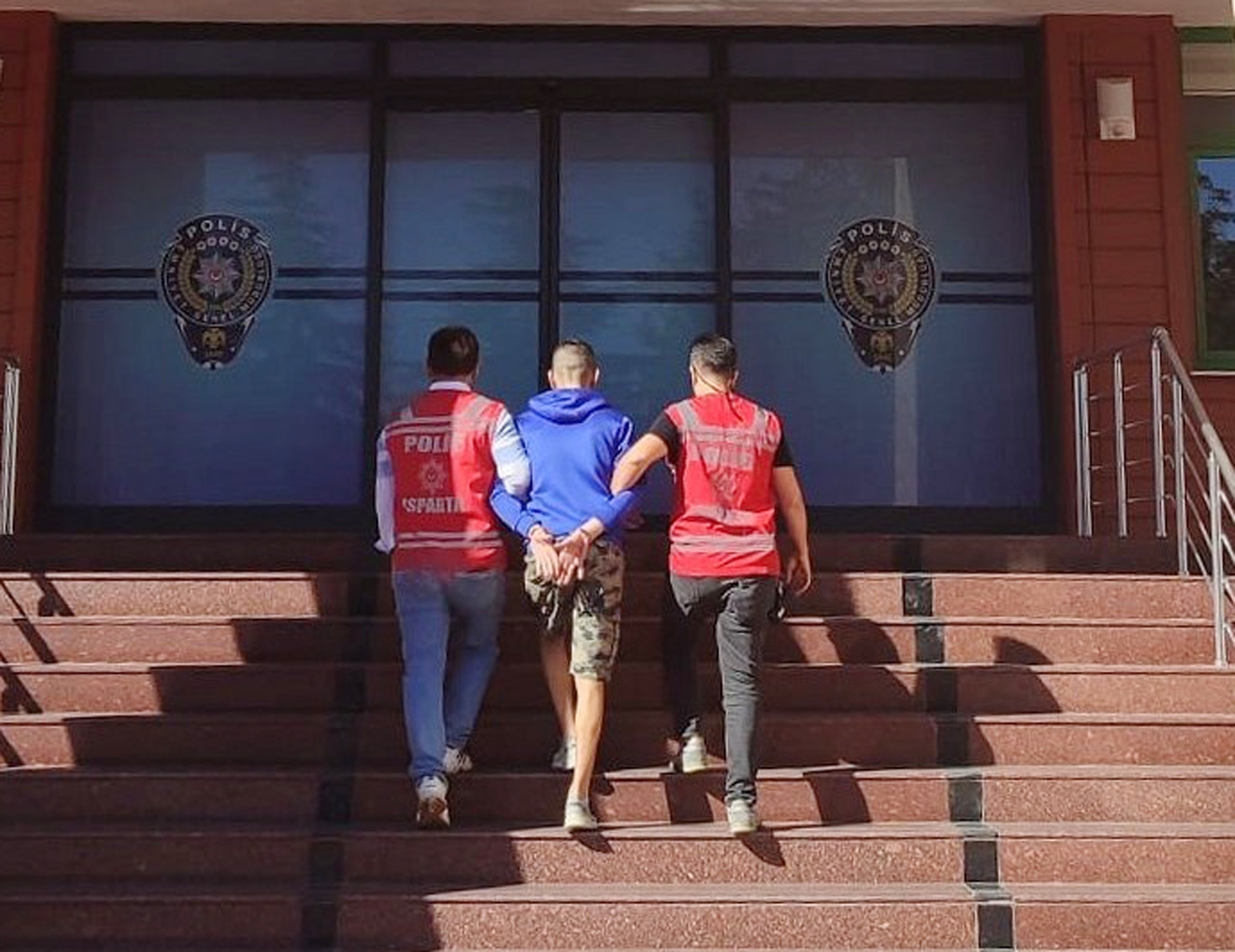 Isparta'da aranan şüpheliler yakalandı
