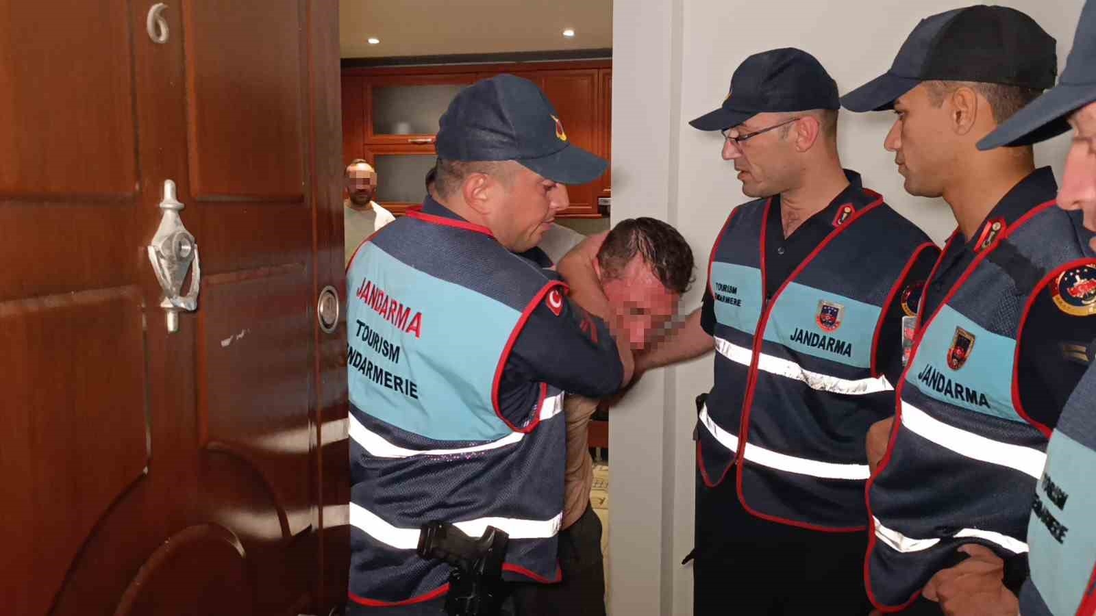 Jandarmadan hırsıza nefes kesen operasyon