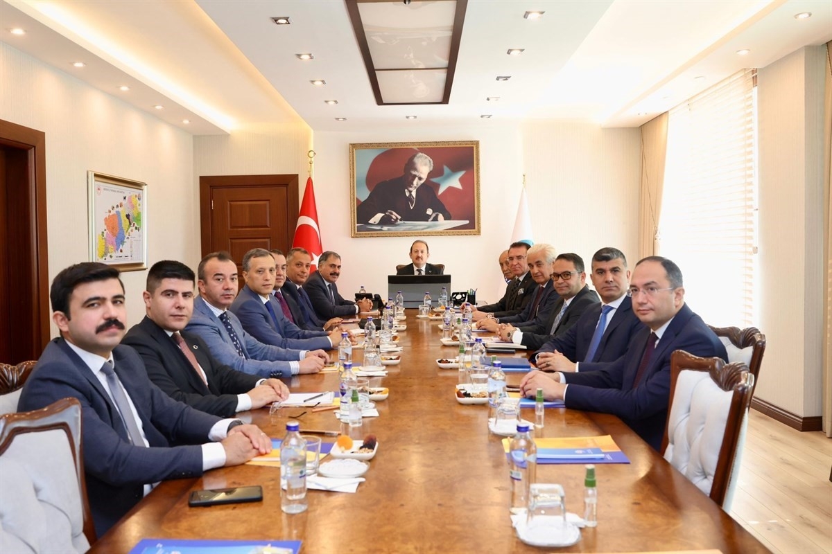 Mersin'de son 1 haftada aranan bin 54 kişi yakalandı
