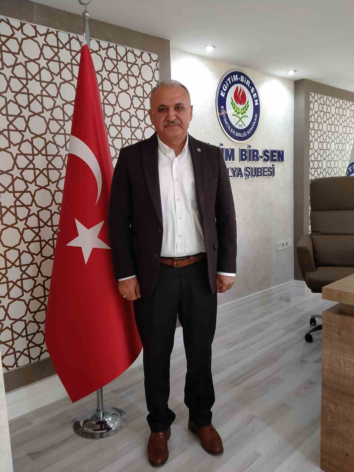 Miran: "Öğretmenlere alan değişikliği hakkı verilmelidir"
