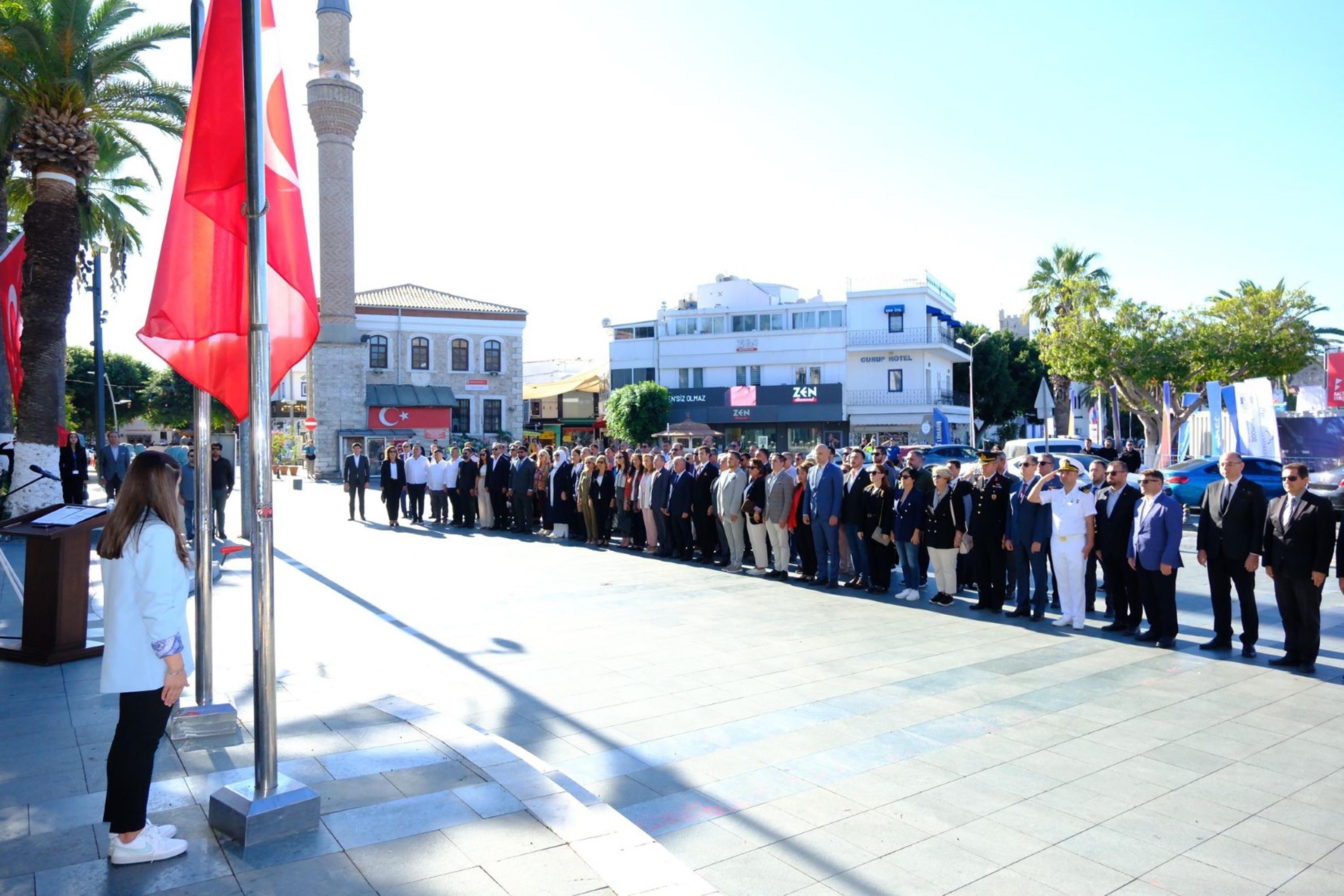 'Muhtarlarımız, demokrasi zincirimizin ilk halkasıdır'