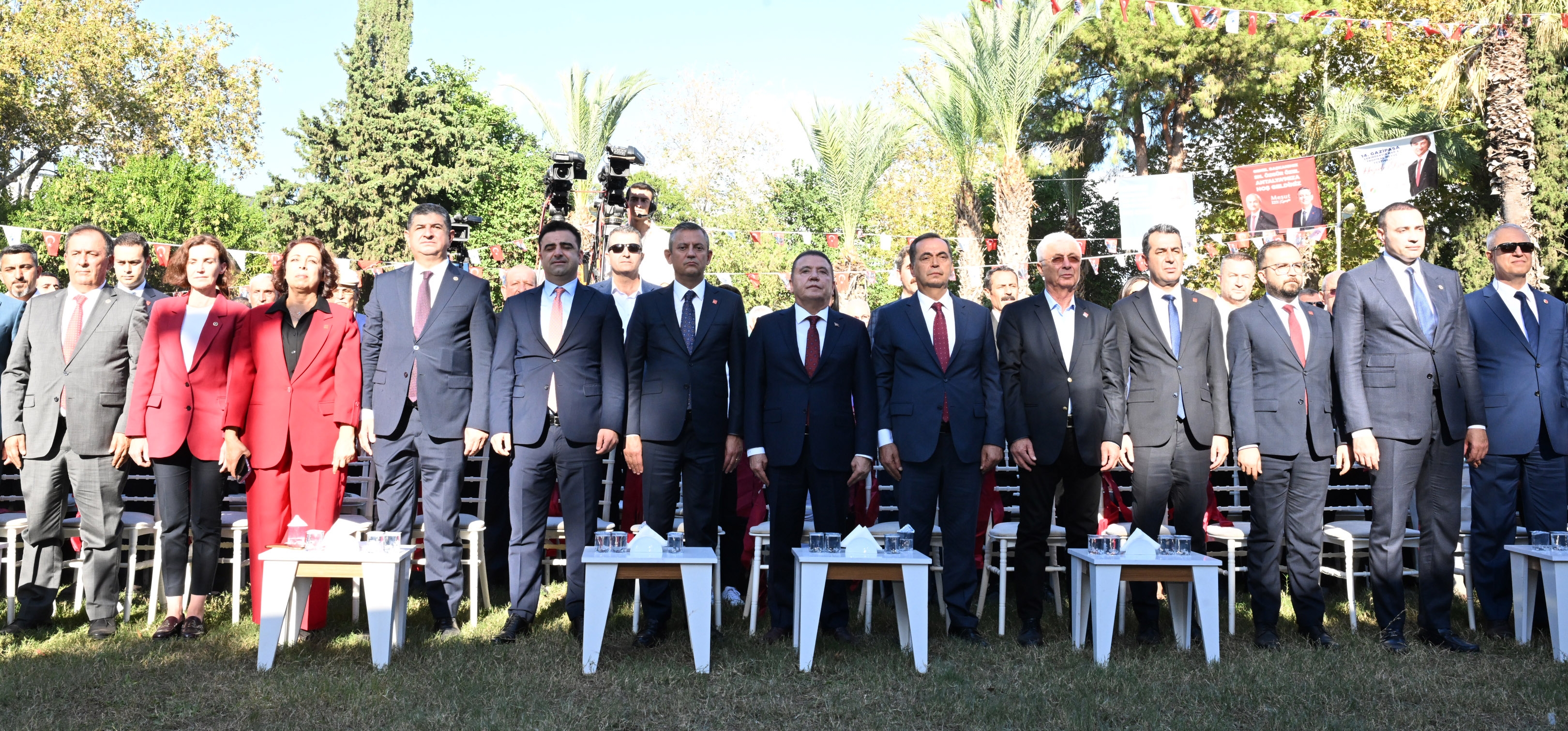 Özgür Özel: İsrail'le ticaret cayır cayır devam ediyor