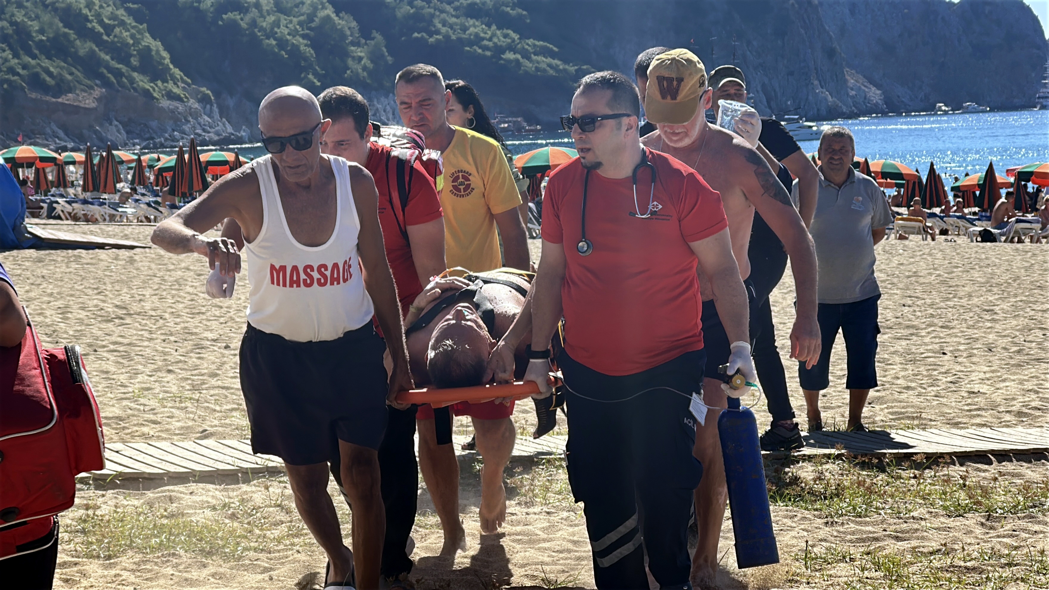 Polonyalı turist boğulma tehlikesi geçirdi