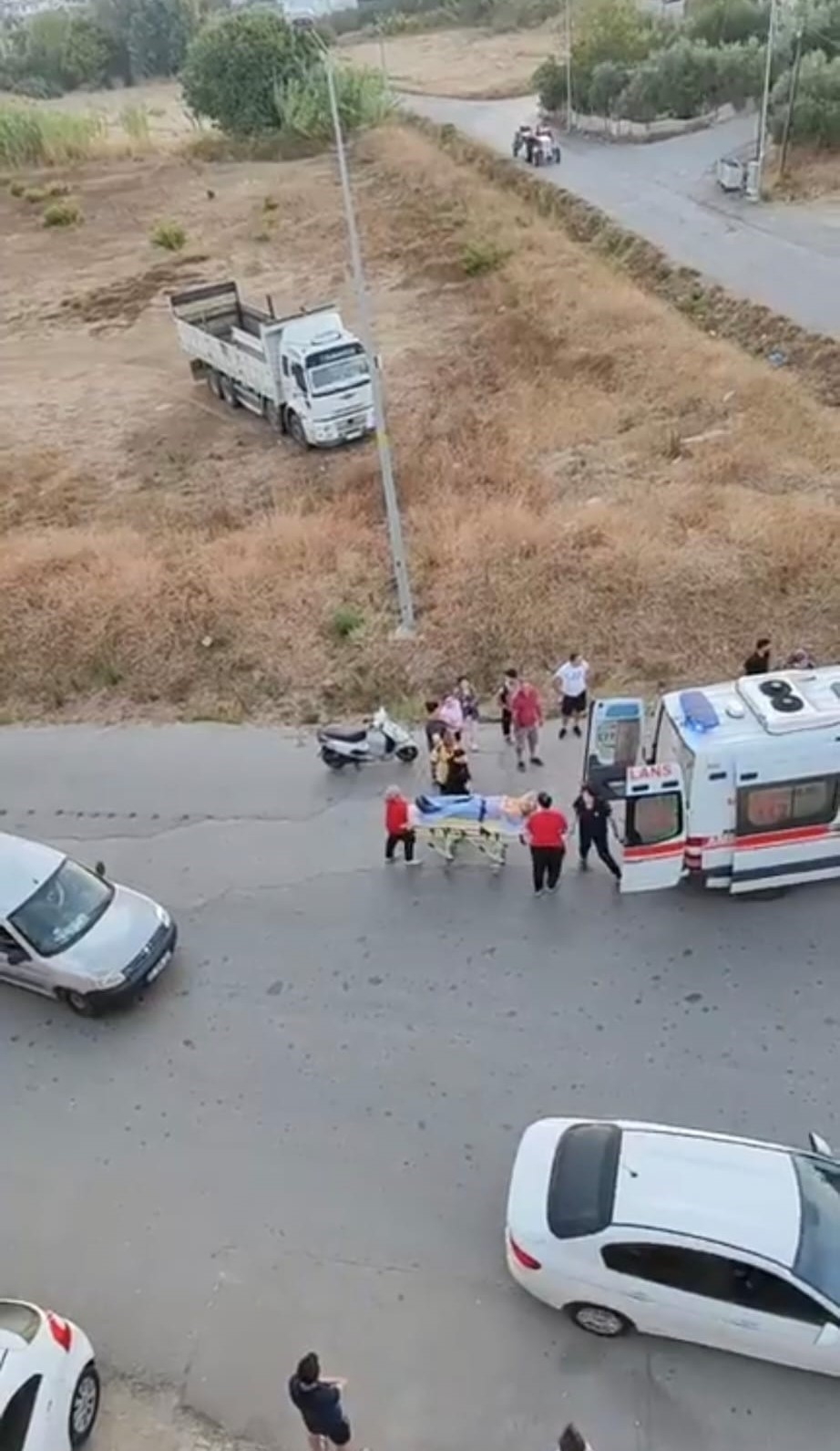 Servis aracı bekleyenleri kurşun yağmuruna tuttular: 3 gözaltı