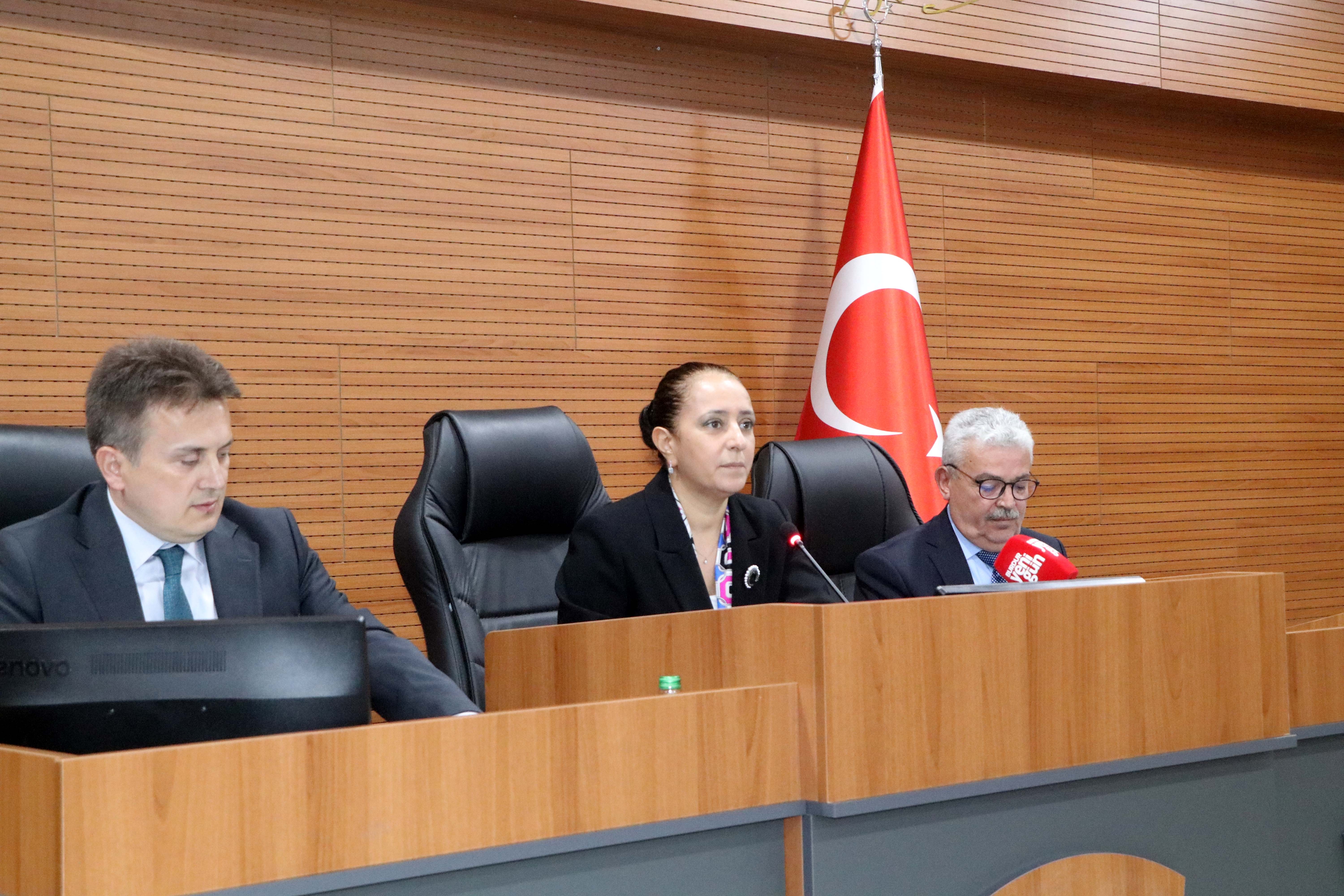 Vali Bilgihan'dan ilk koordinasyon toplantısı