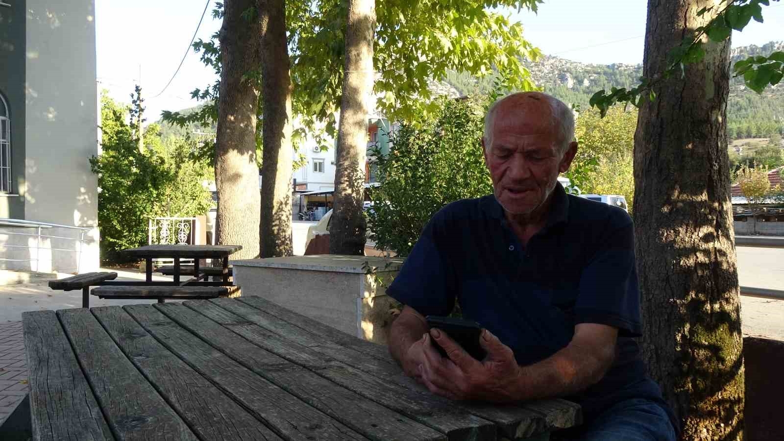 Yaşlı adamın polis rolündeki dolandırıcıdan kurtuluşu polisleri bile şaşırttı