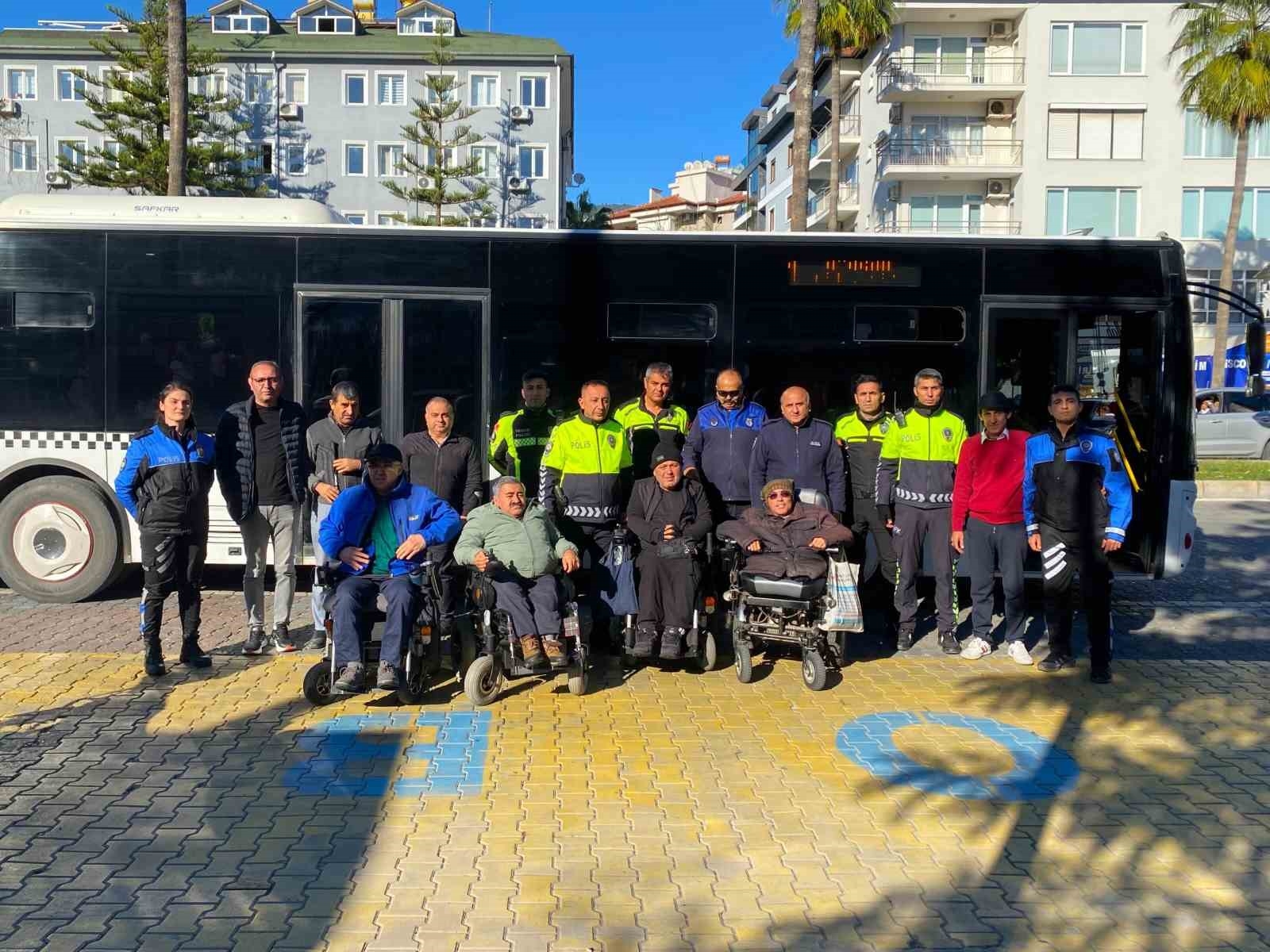 Alanya'da engelsiz trafik denetimleri