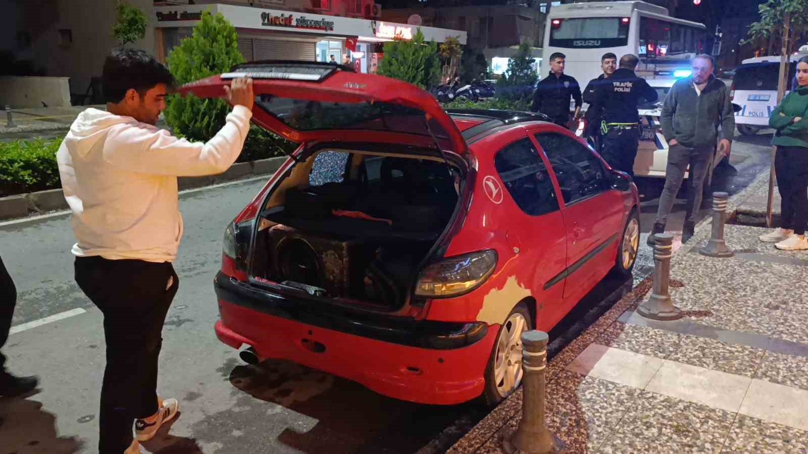 Alkollü araç kullanmaktan ehliyetine el konulan sürücü, tekrar akollü ve ehliyetsiz yakalandı