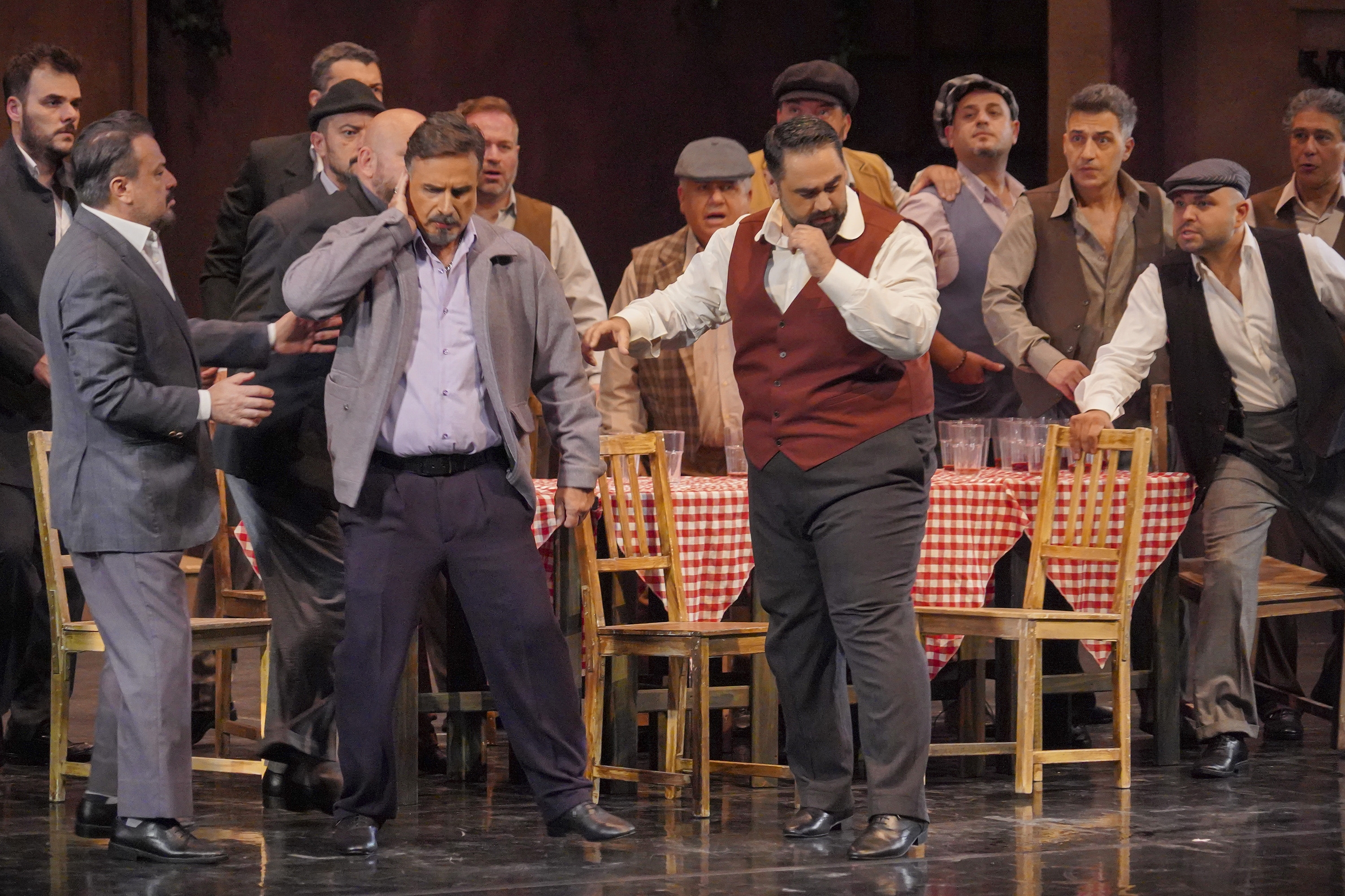 Antalya DOB sanatçıları Cavalleria Rusticana'yı sahneledi