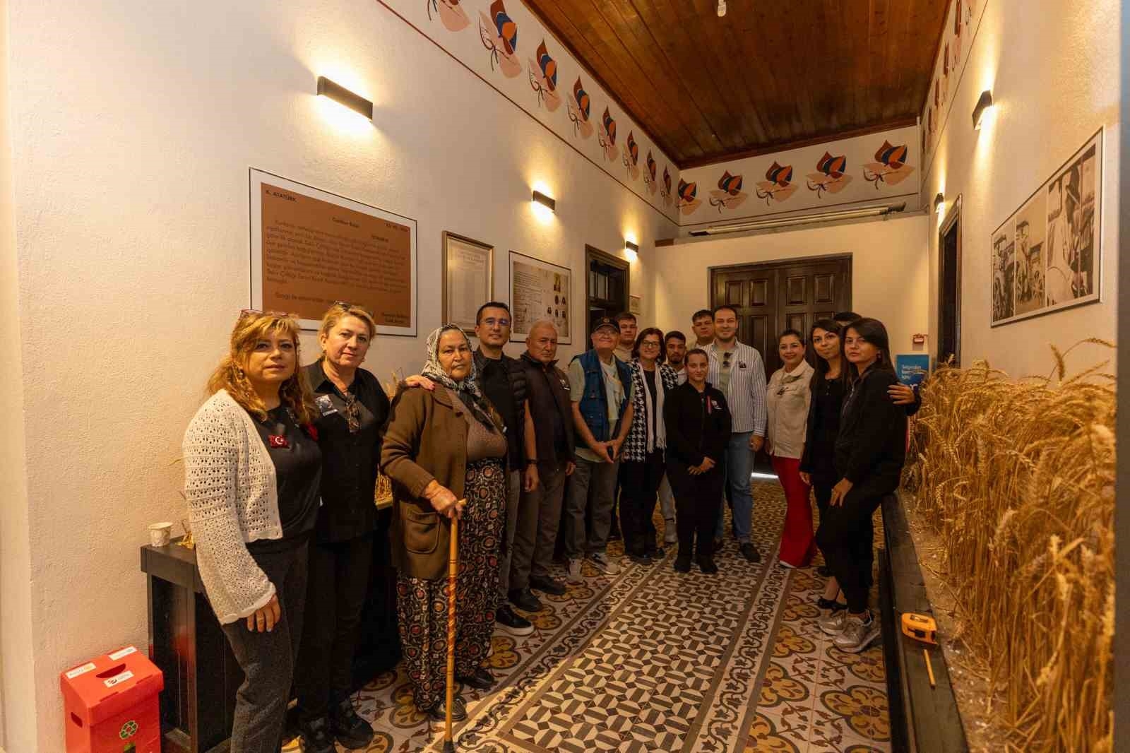 Atatürk'ün 1. kurucu olduğu kooperatife 'kurucu listesi' asıldı