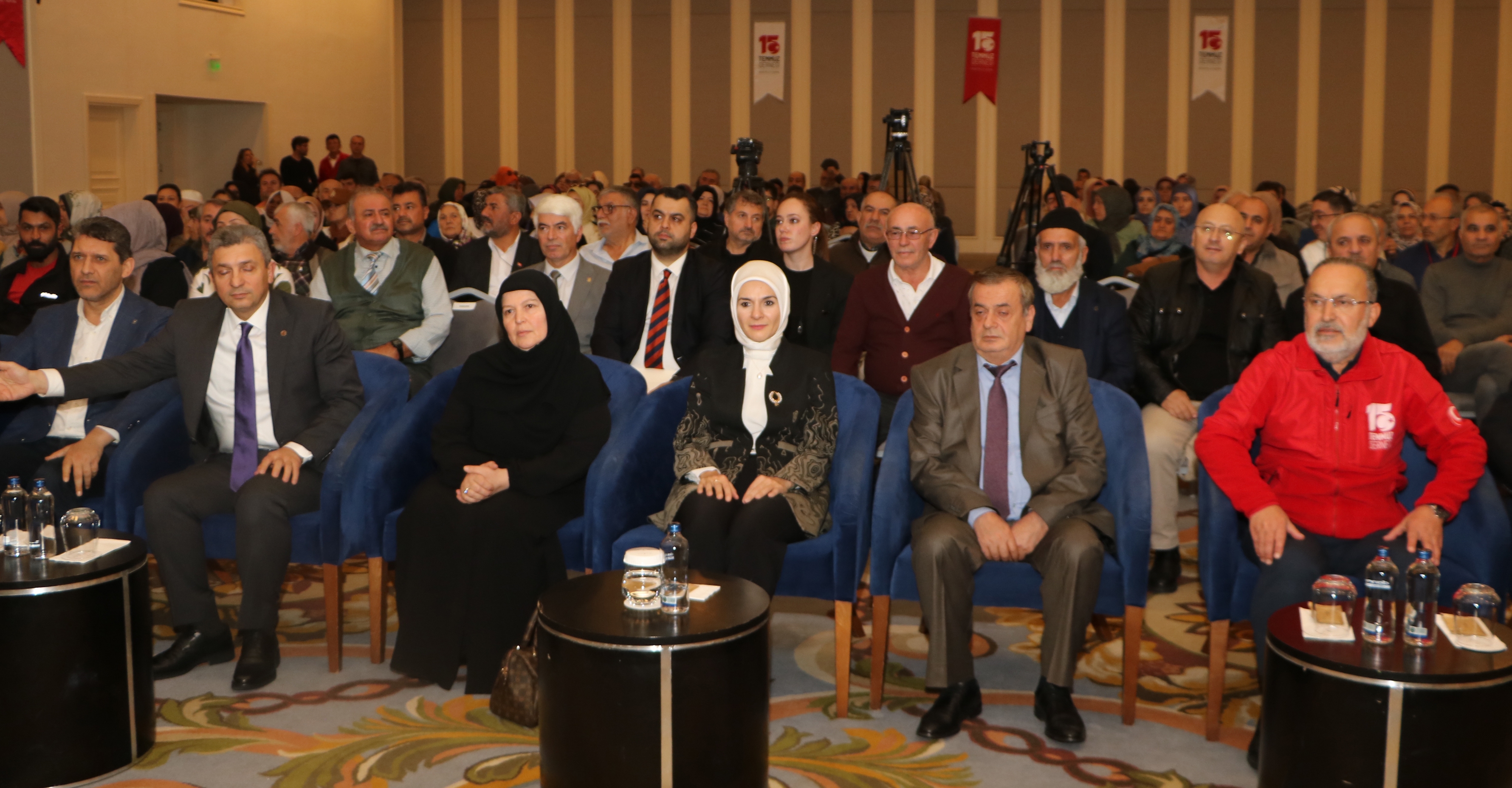 Bakan Göktaş: Şehit yakınlarımızın öncelikli randevu almaları için yeni bir çalışma yürütüyoruz
