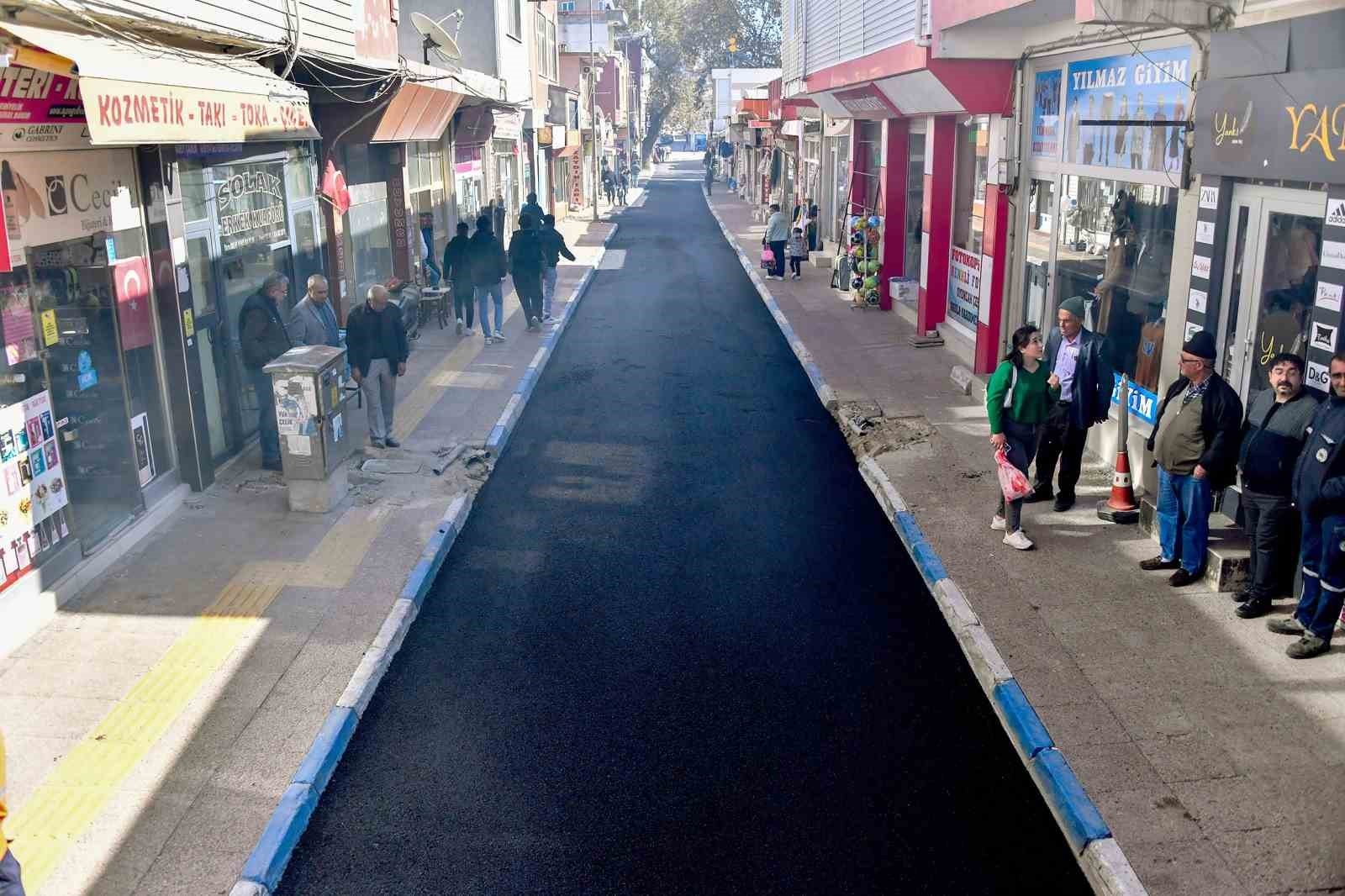 Gülnar'ın caddeleri yenilendi