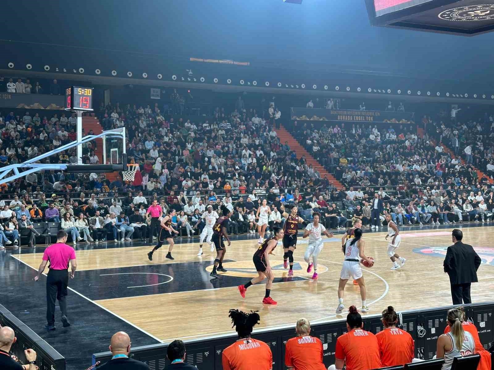 ING Kadınlar Basketbol Süper Ligi: ÇBK Mersin: 69 - Galatasaray: 71
