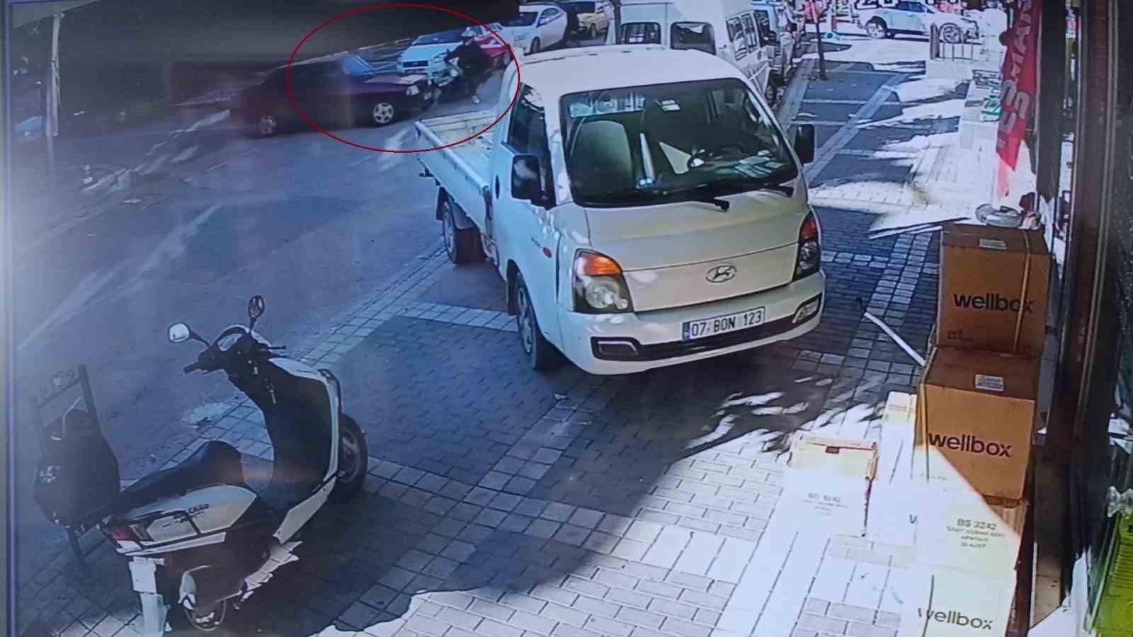 Motosiklet kazasında sürücü yaralandı