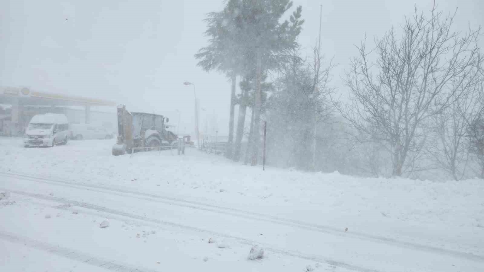 Mut Sertavul geçidi ulaşıma kapandı