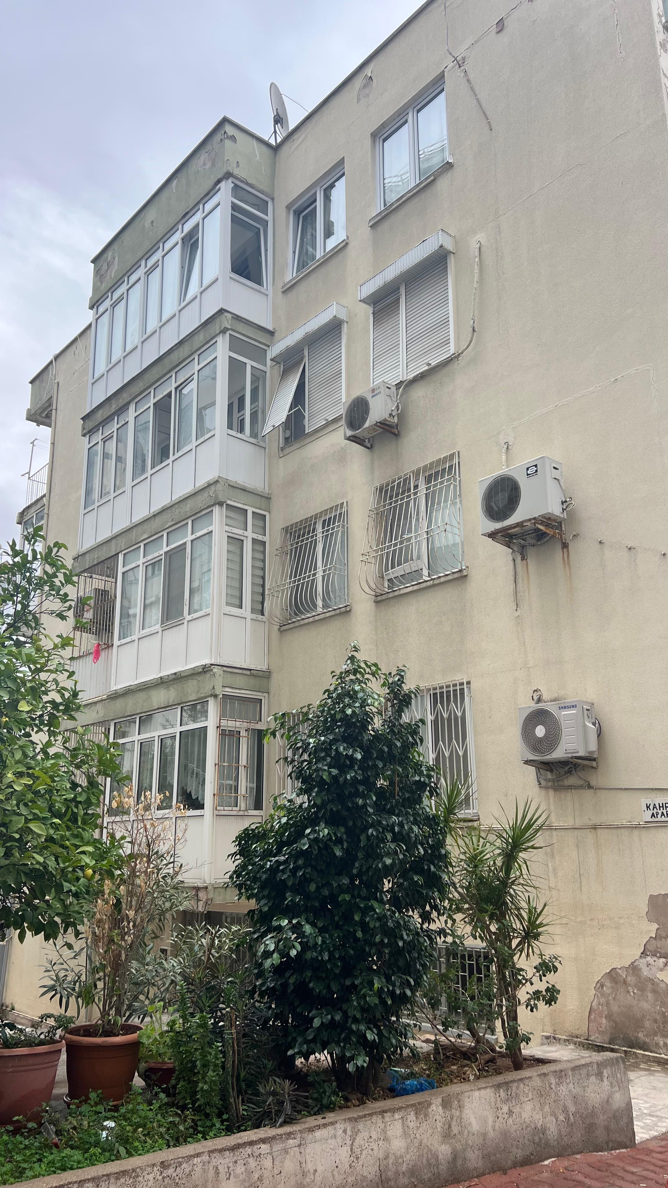 Odasını kiraladığı evinde ölü bulundu