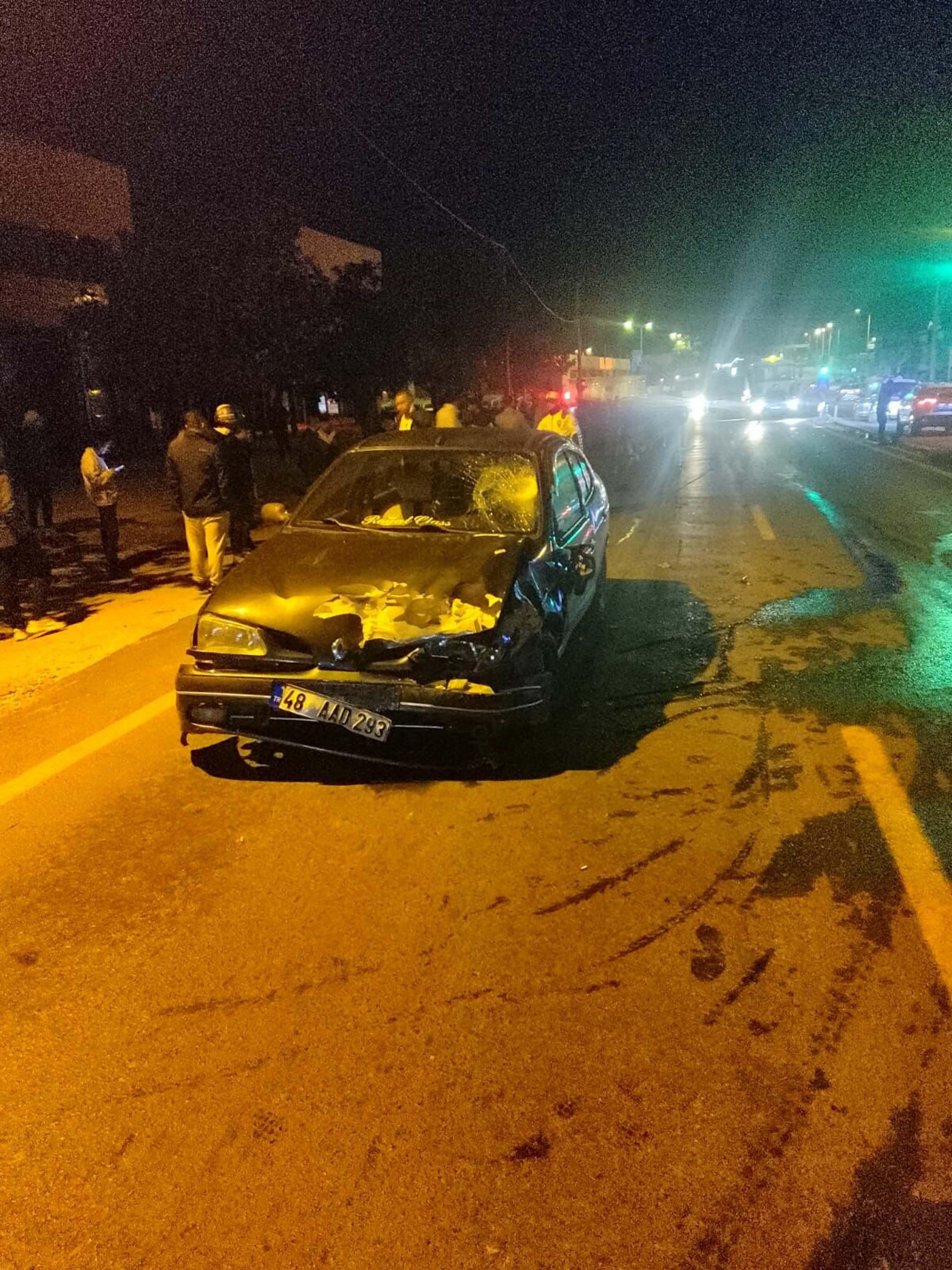 Otomobille çarpışan motosikletin 16 yaşındaki sürücüsü öldü