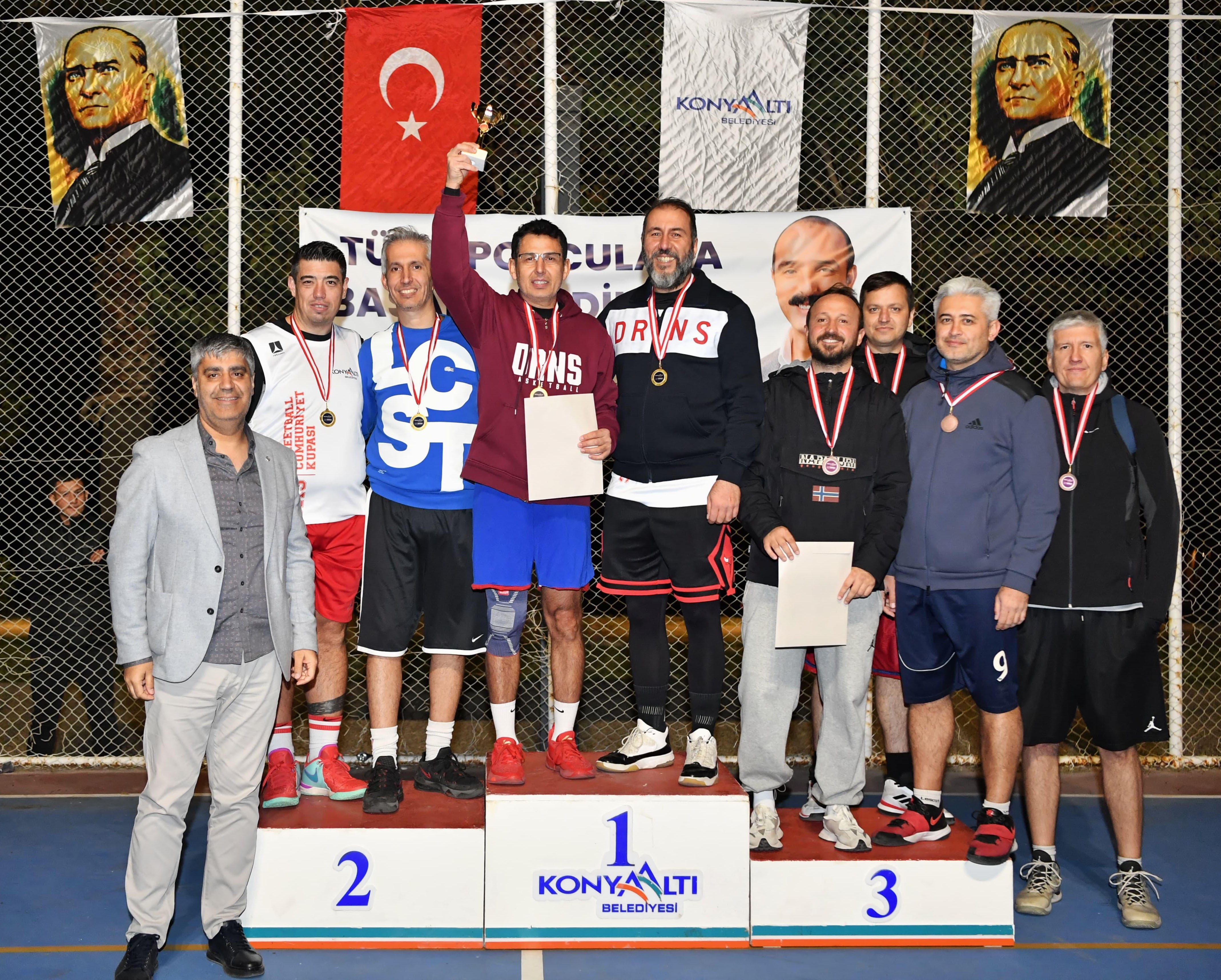 Turnuvada ödüller sahiplerini buldu