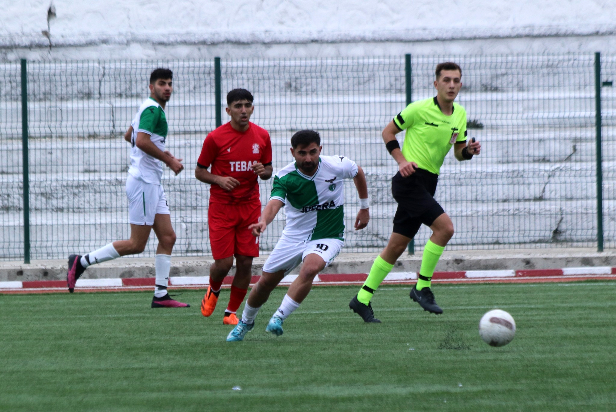 Amatör Küme'de ilk yarının lideri Burdurspor