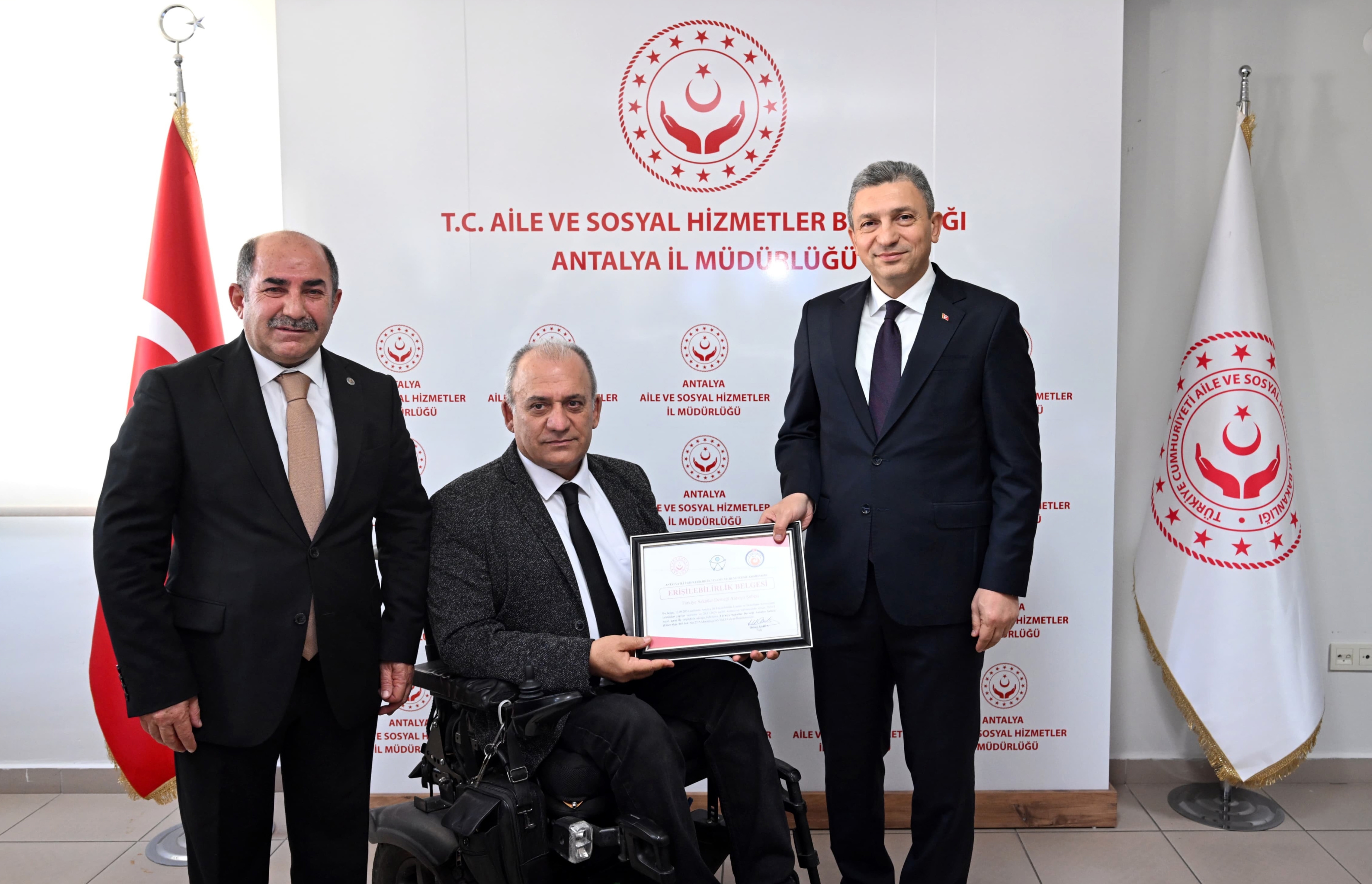Antalya, erişilebilirlikte engel tanımıyor