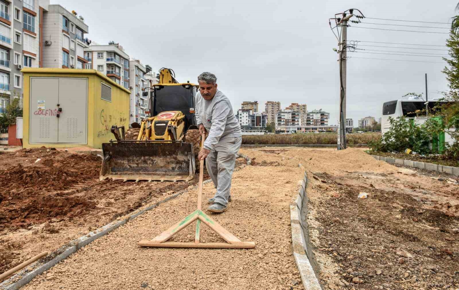 Göksu Mahallesi yeşil alan ve park yatırımıyla güzelleşiyor