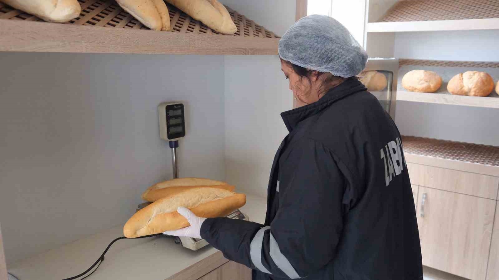 Kemer'de pastane, market ve fırınlara denetim