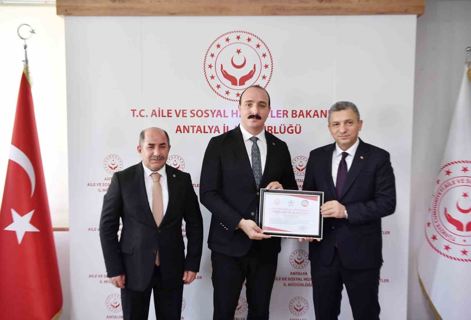 Konyaaltı Belediyesi, erişilebilirlikte Türkiye'nin zirvesinde