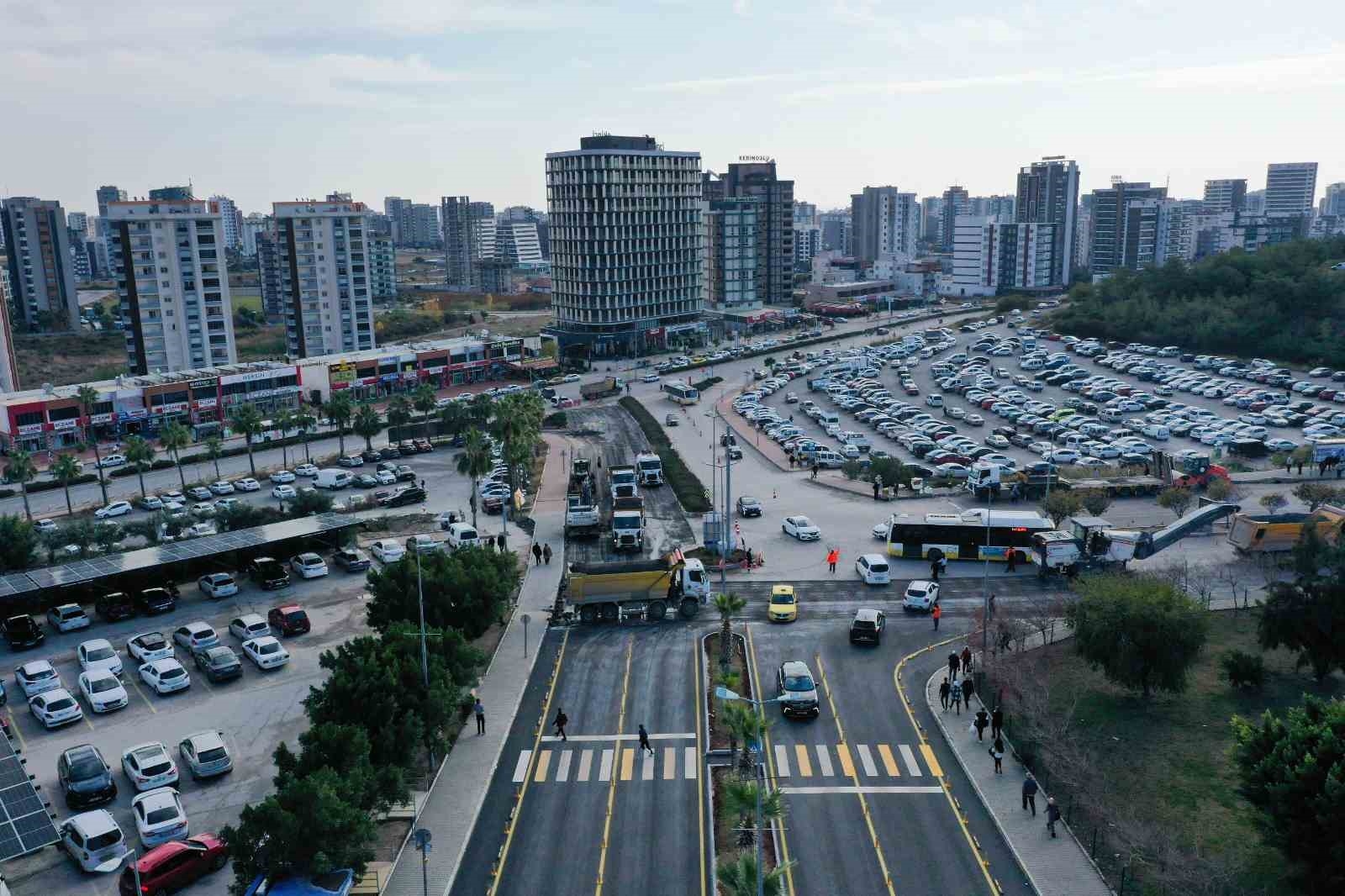 MEÜ Tıp Fakültesi Hastanesi'nin giriş yolu yenilendi