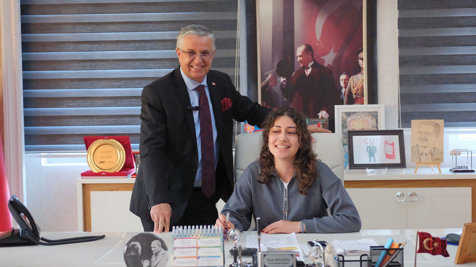 Öğrencilerden Başkan Topaloğlu'na teşekkür ziyareti