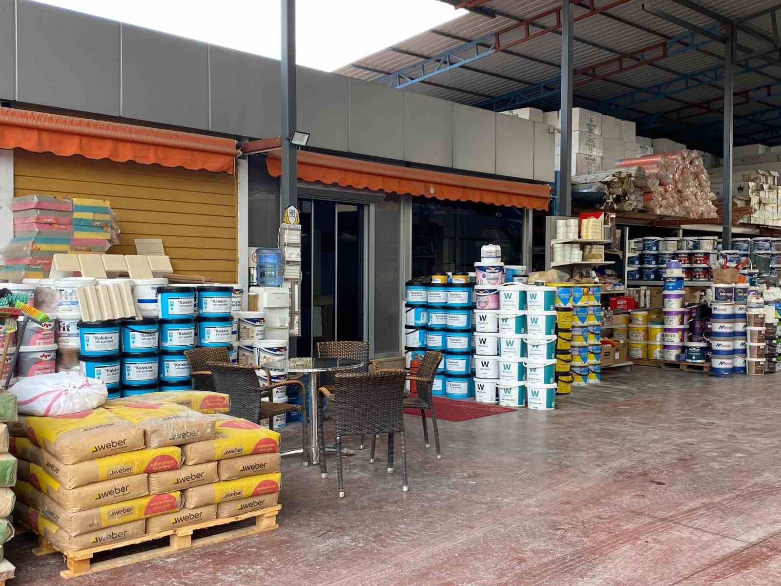 Operasyona gider gibi hırsızlık yaptı