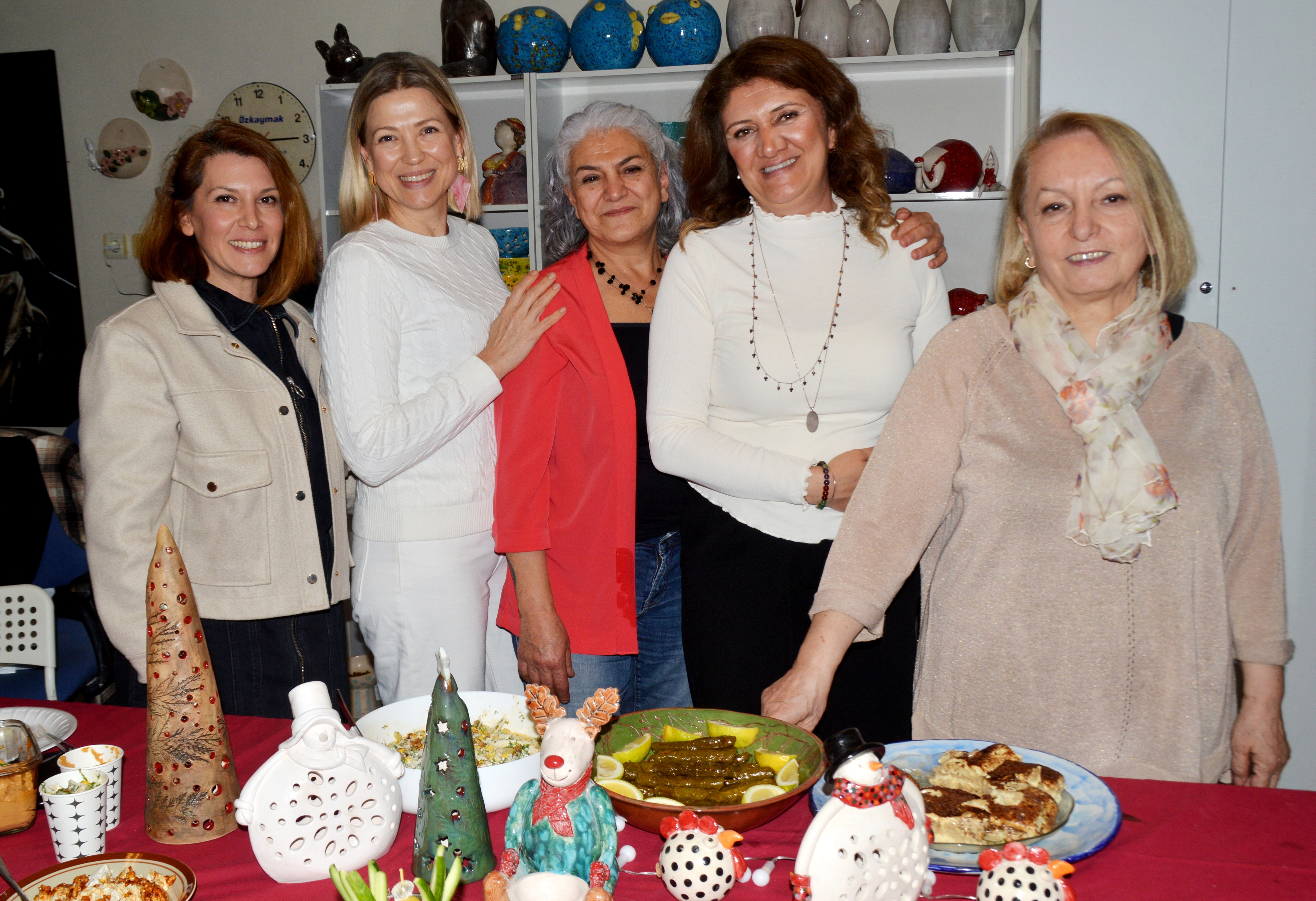 Sanat atölyesinde kutlama