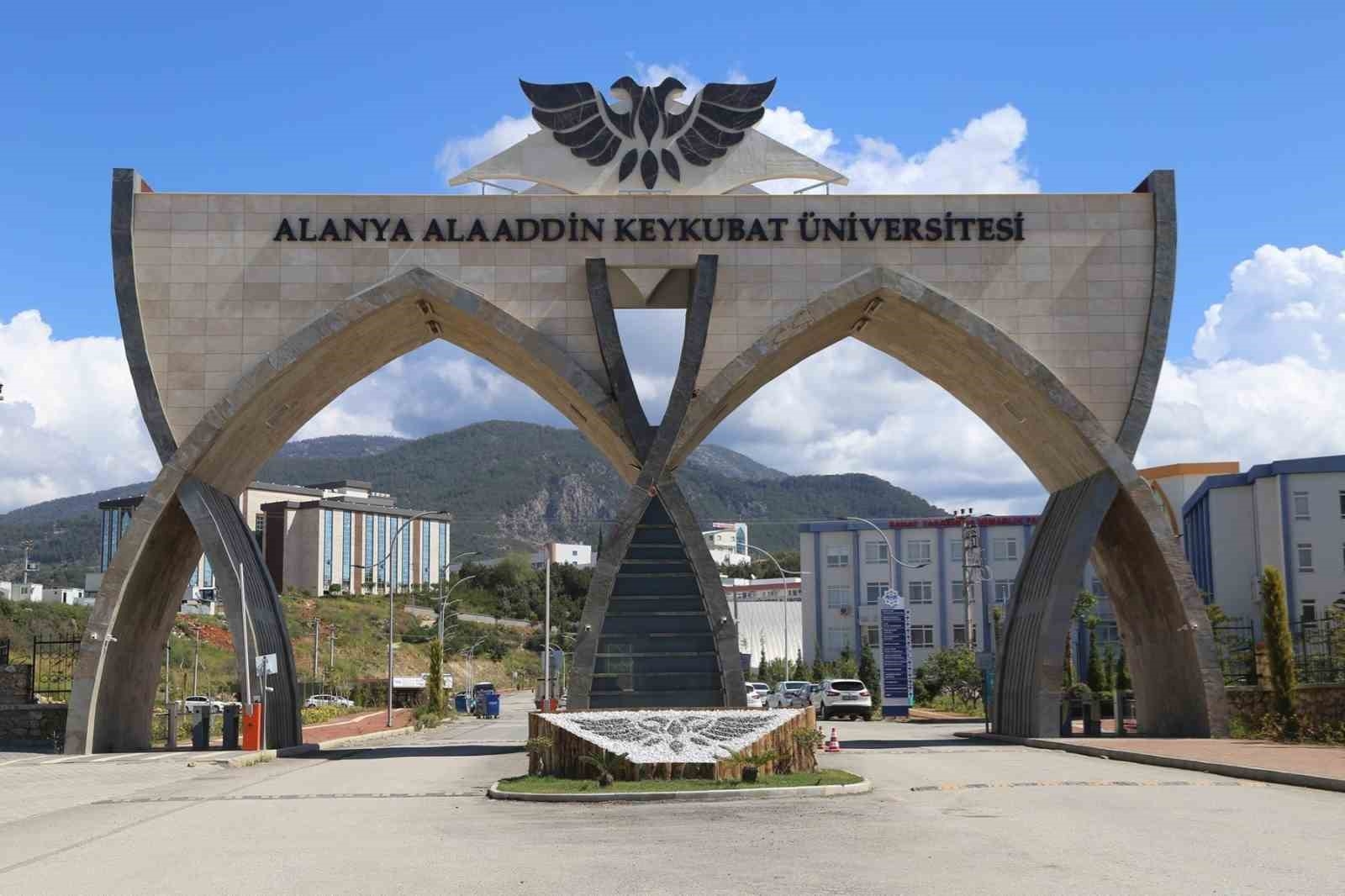 ALKÜ'den ÜNİDES başarısı: 5 proje kabul edildi