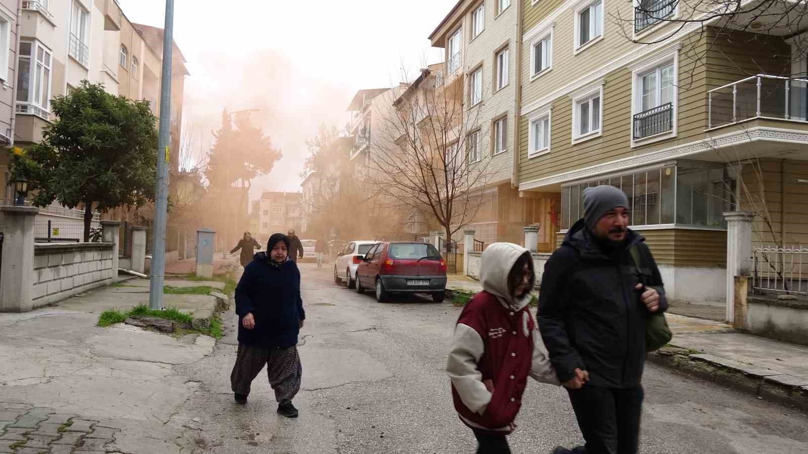 Burdur'da gerçeği aratmayan deprem tatbikatı