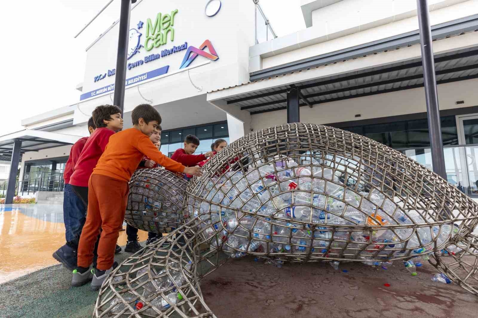 Mersin Büyükşehir Belediyesinden 'plastiksiz sahil' için önemli adım