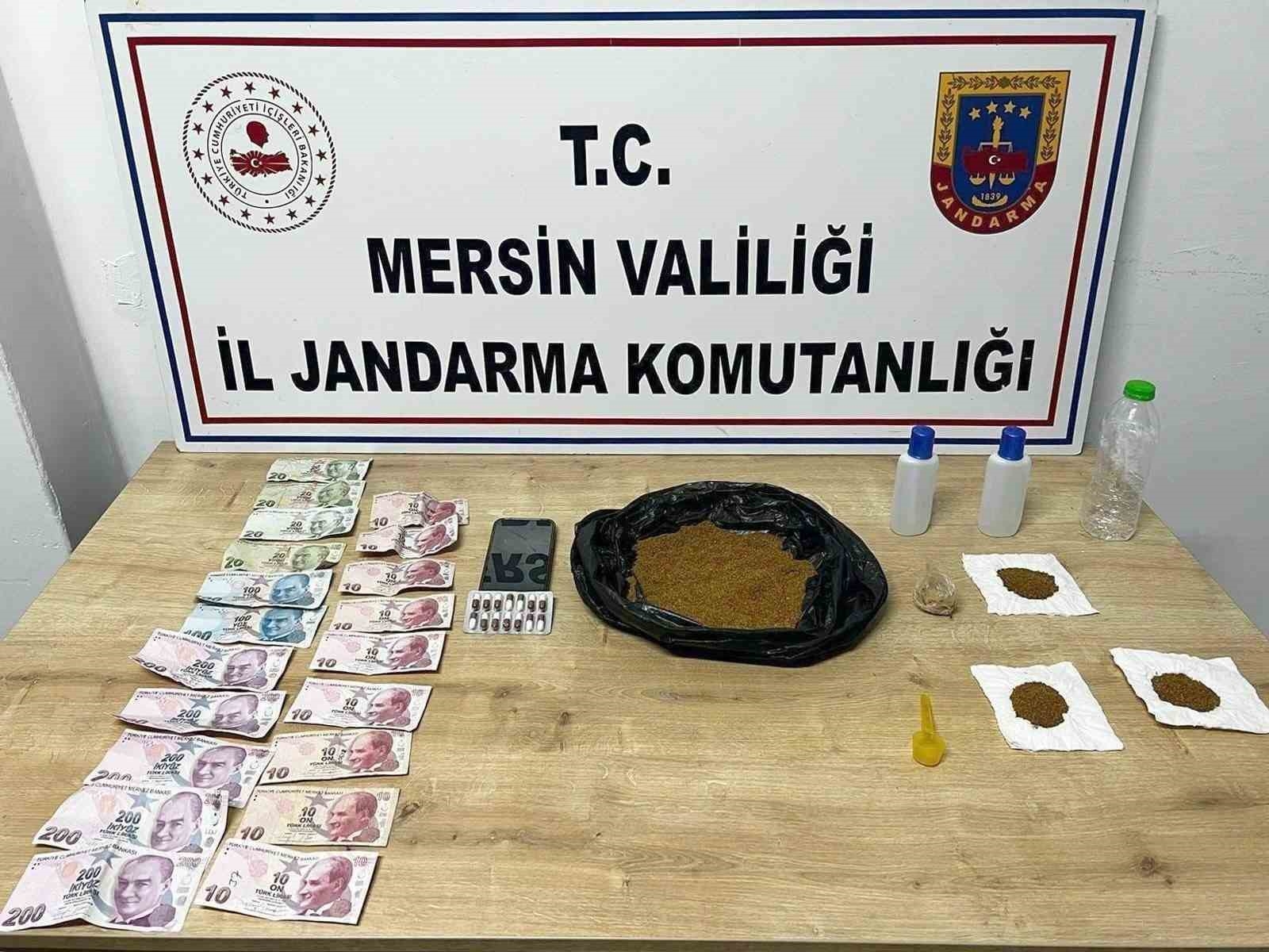 Mersin'de 2 uyuşturucu taciri yakalandı