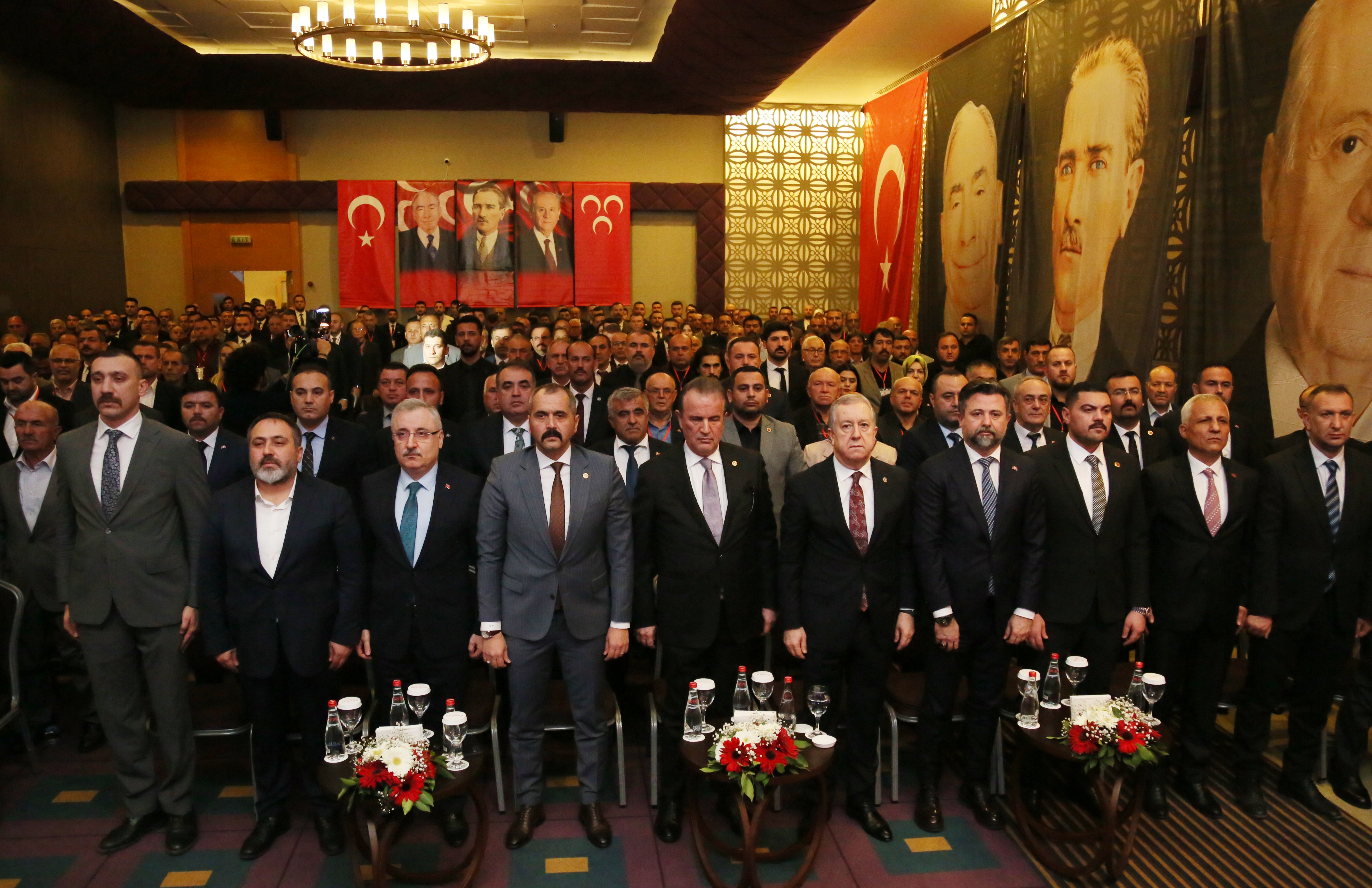 MHP'li Durmaz: Ya Silahlar Gömülecek Ya Silahı Tutanlar