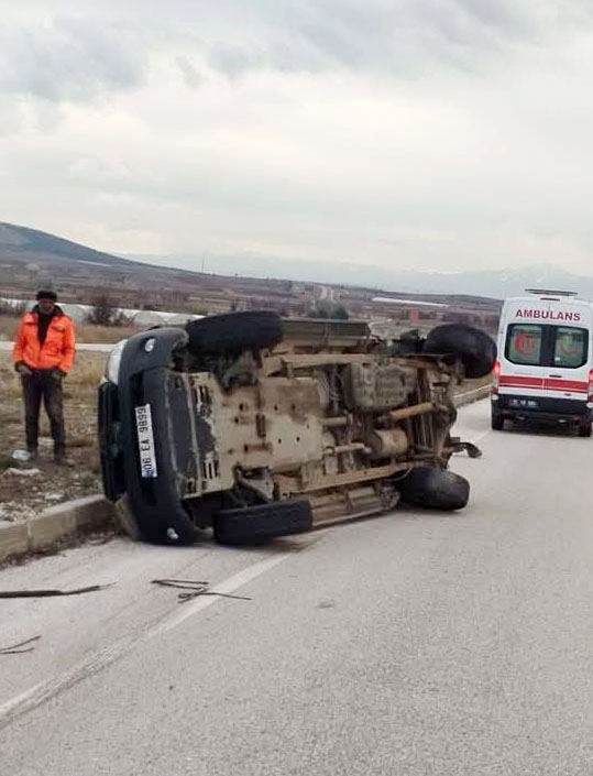Burdur'da kaza: 3 yaralı