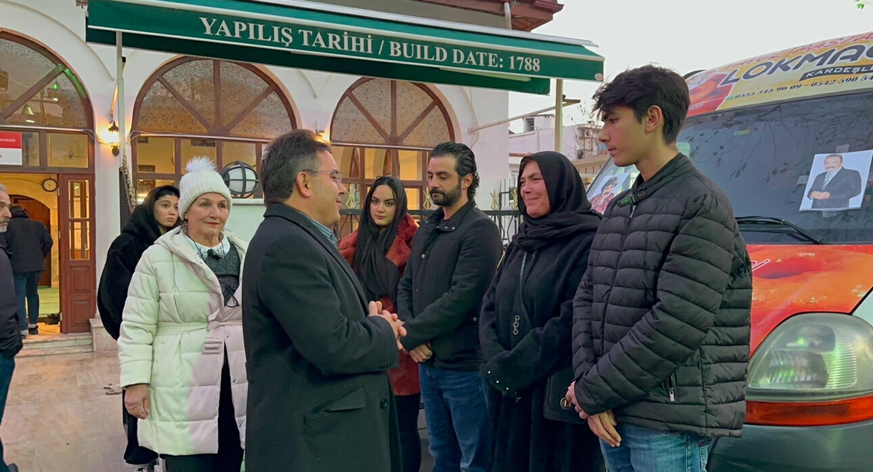 Ferdi Tayfur İçin Marmaris'te Mevlit Okutulup, Lokma Döktürüldü