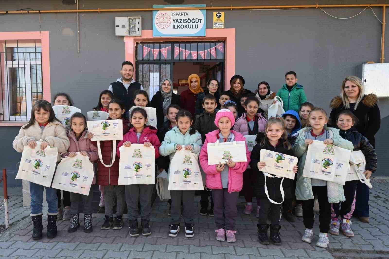 Isparta Belediyesi Köy Okullarında Sıfır Atık Eğitimi Veriyor