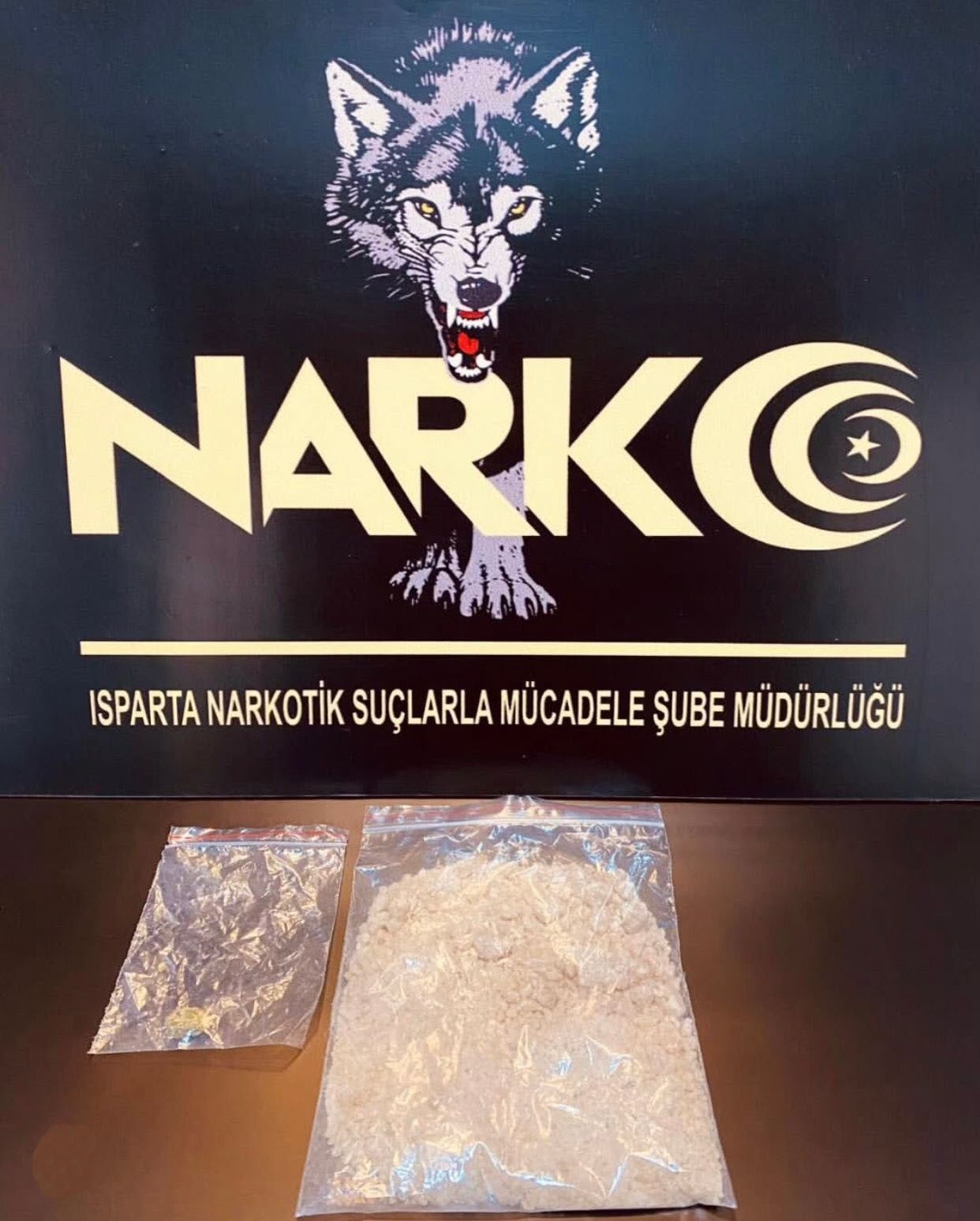Isparta'da uyuşturucu operasyonu: 2 bin 700 ecstasy haplık MDMA ele geçirildi